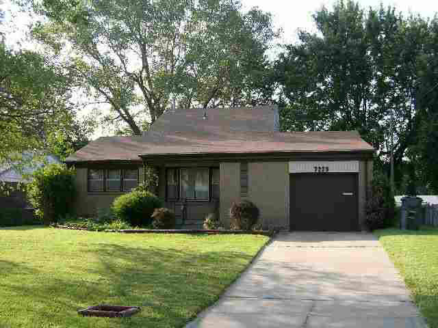 7229 E Morris Property Photo 1