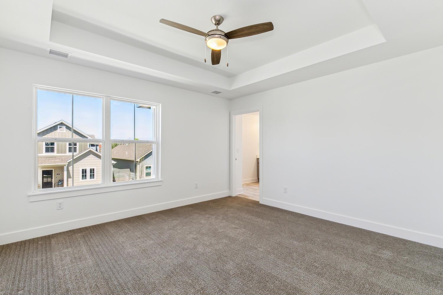 419 E Park Pl Property Photo 13
