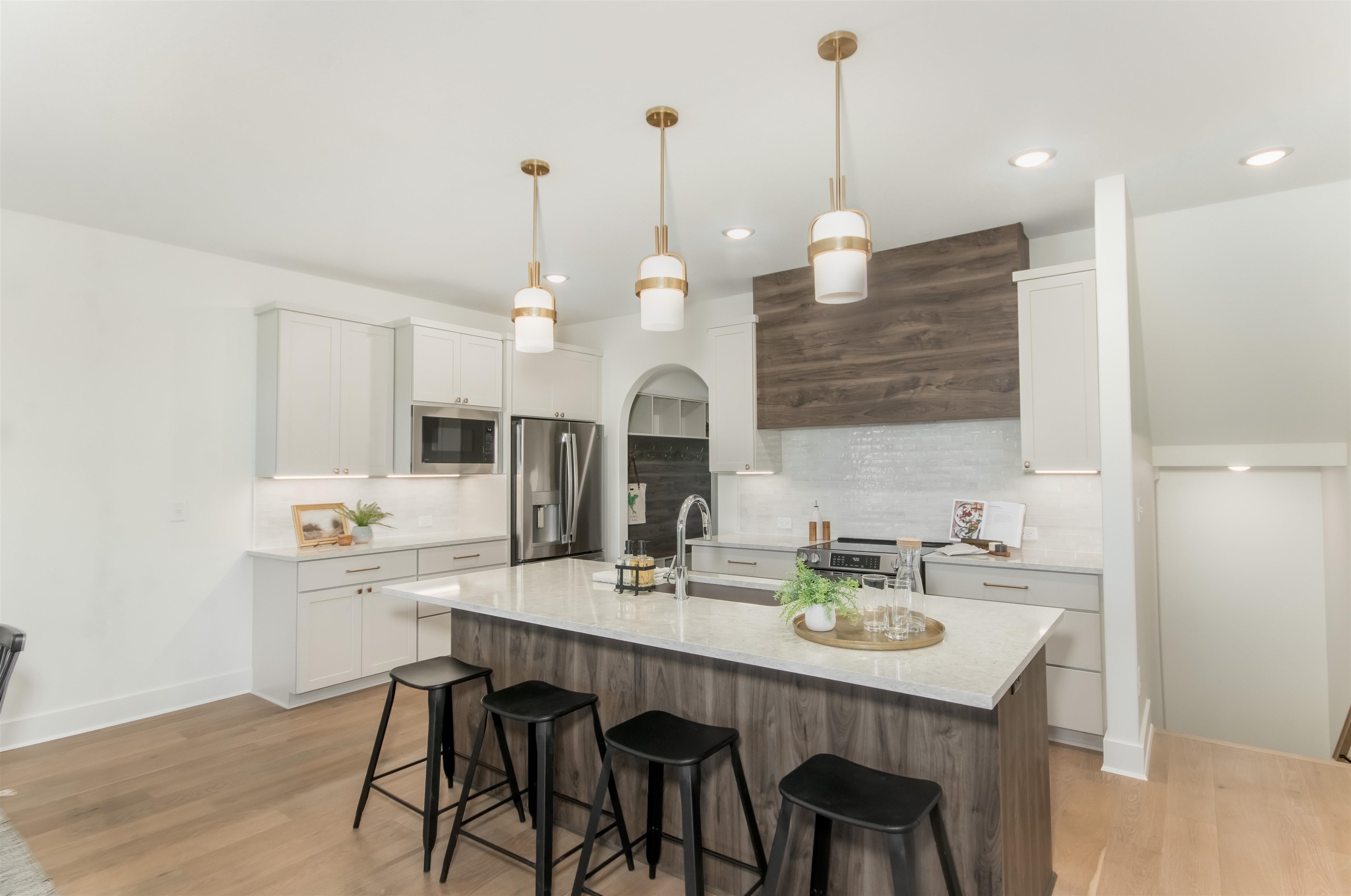 329 N Sarah Ct Property Photo 7