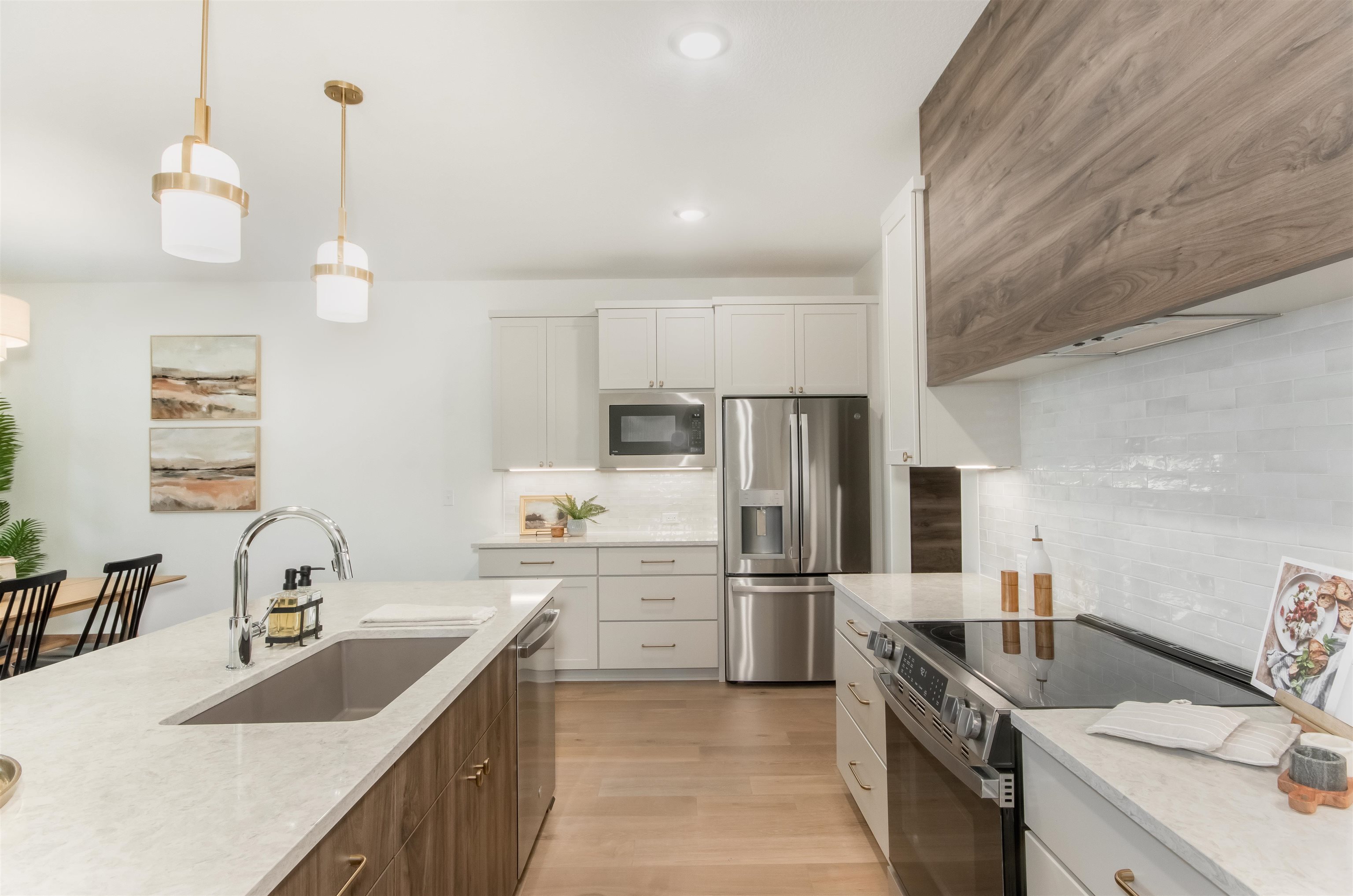 329 N Sarah Ct Property Photo 8