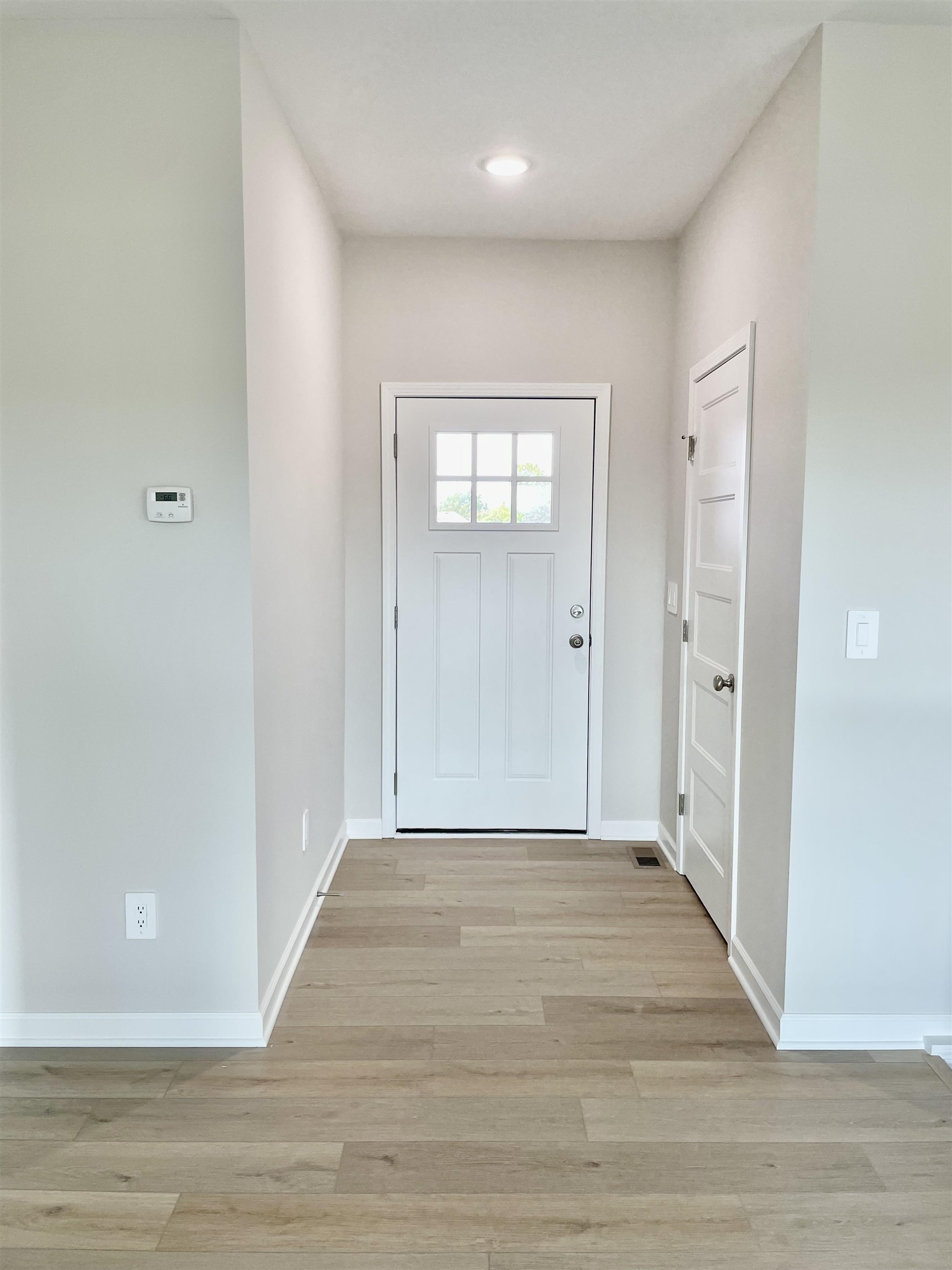1222 Main Property Photo 2