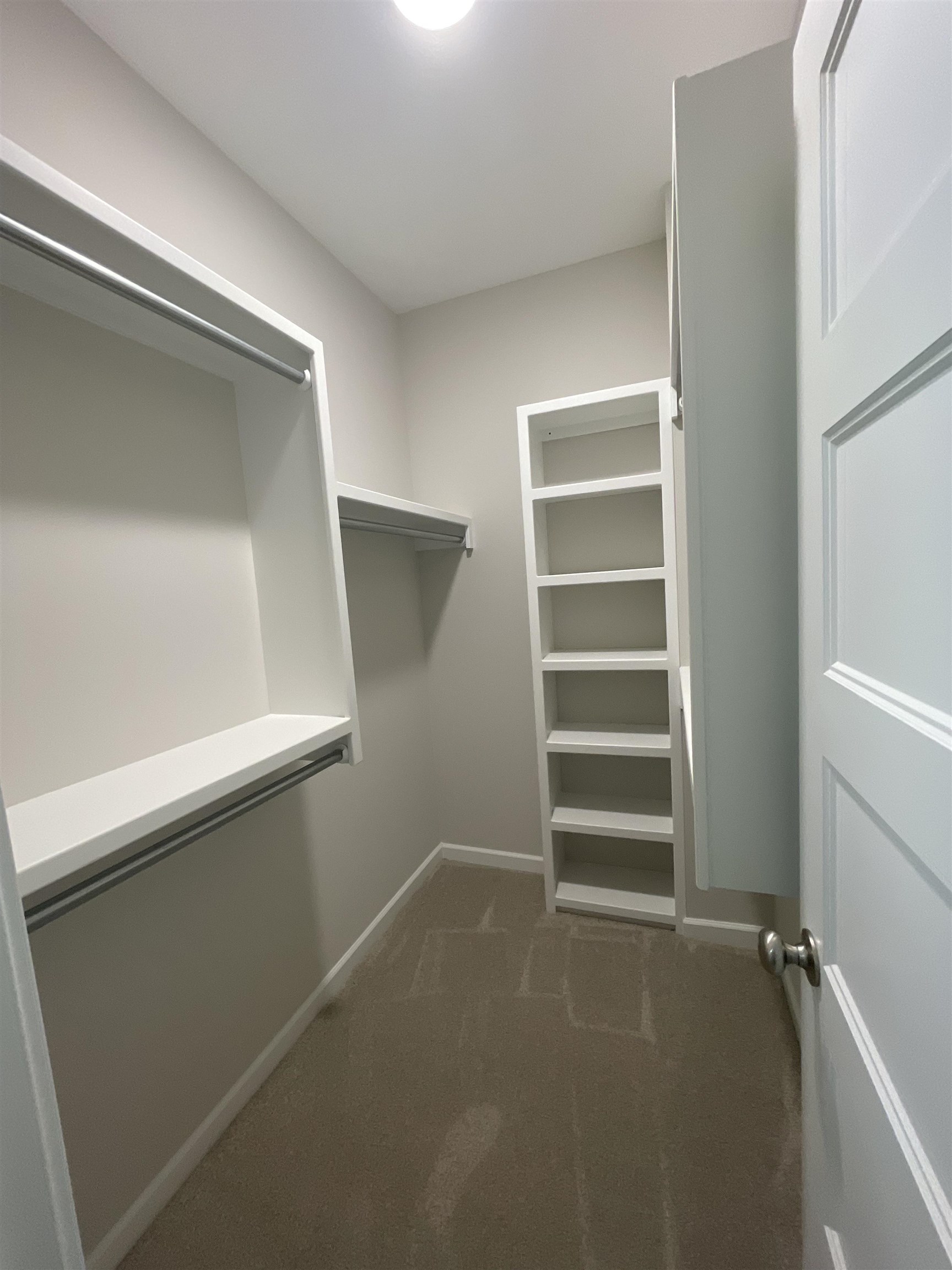 1222 Main Property Photo 8