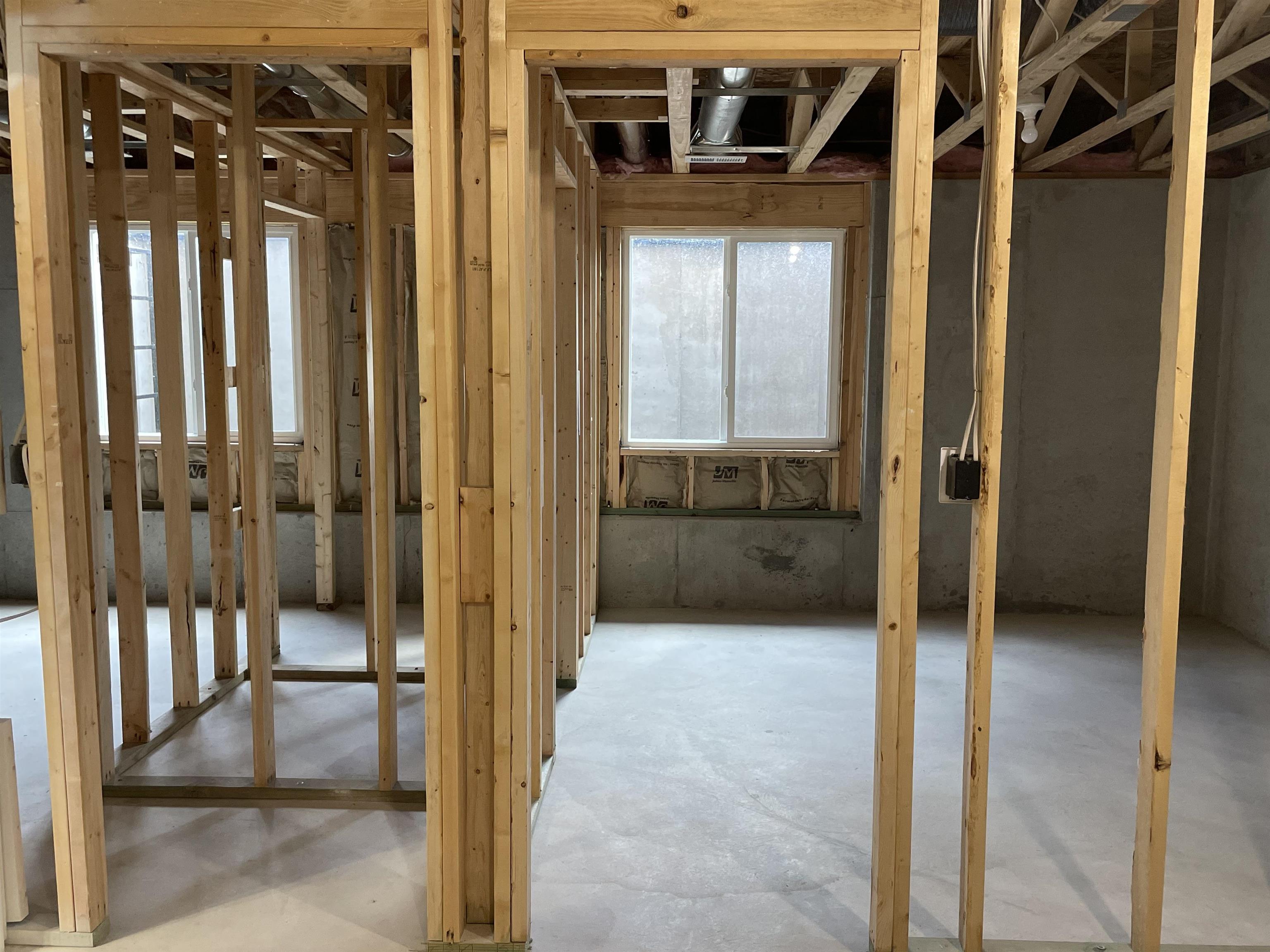 1222 Main Property Photo 10