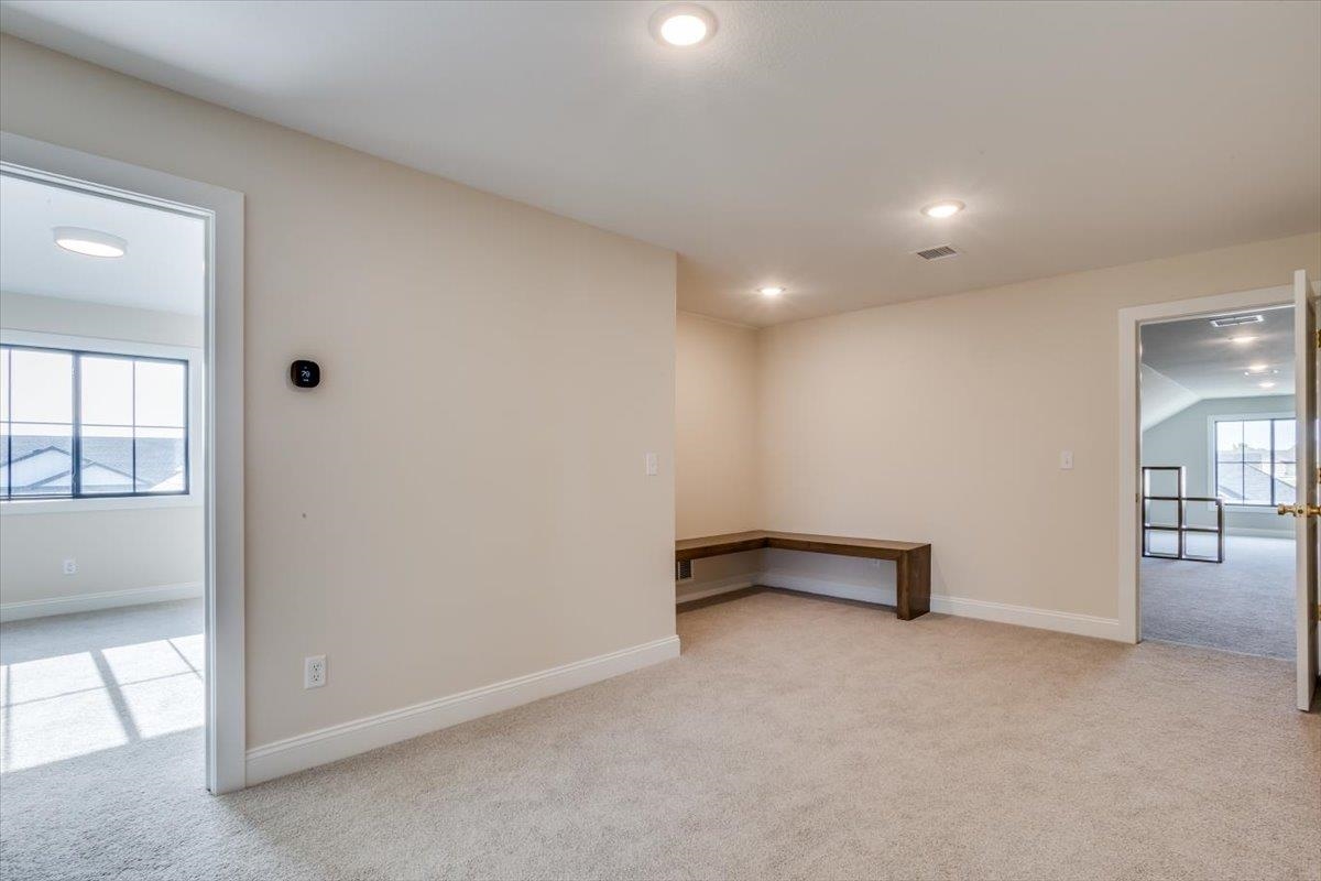 4456 N Bluestem St Property Photo 22