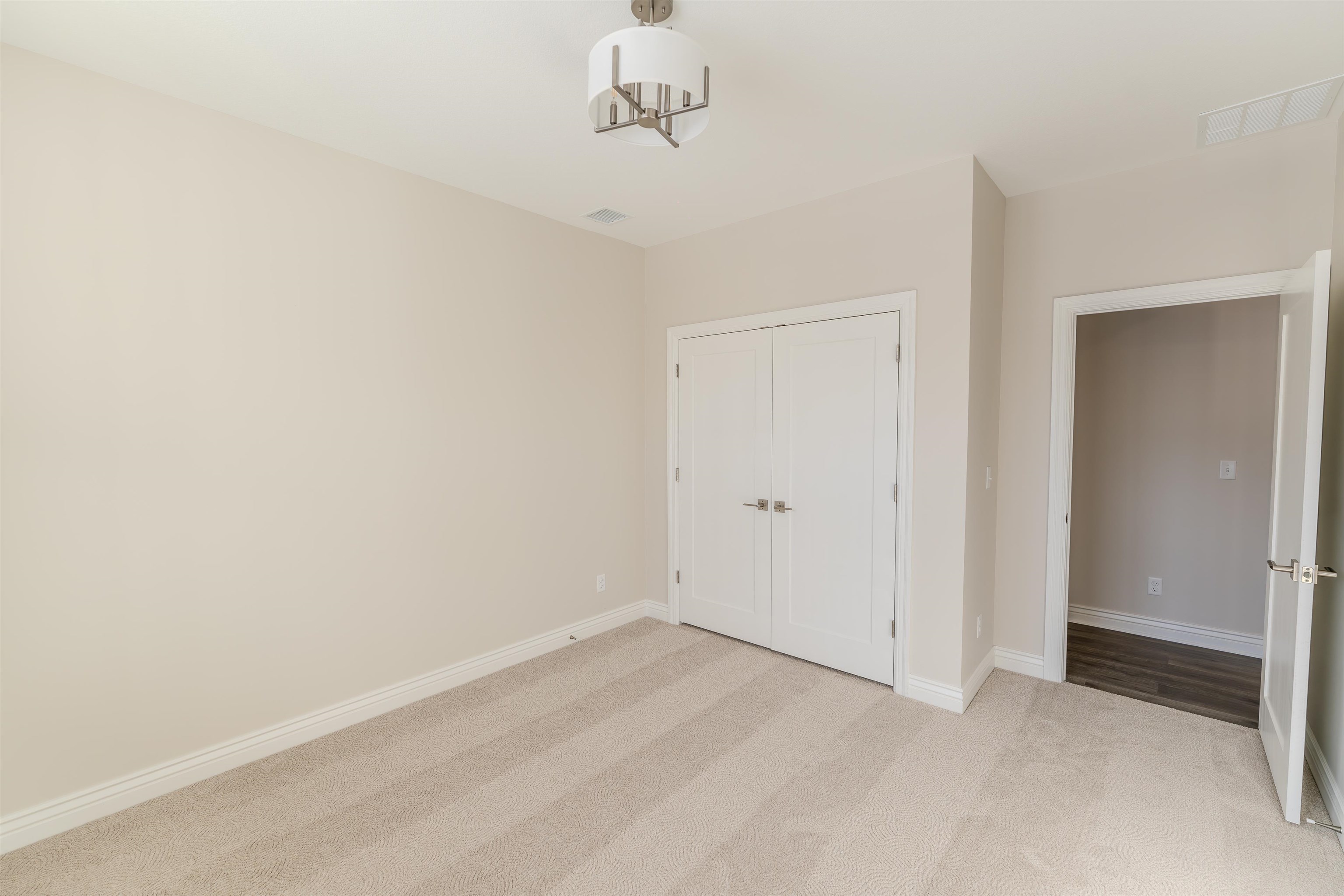 3723 N Ritchfield St Property Photo 17