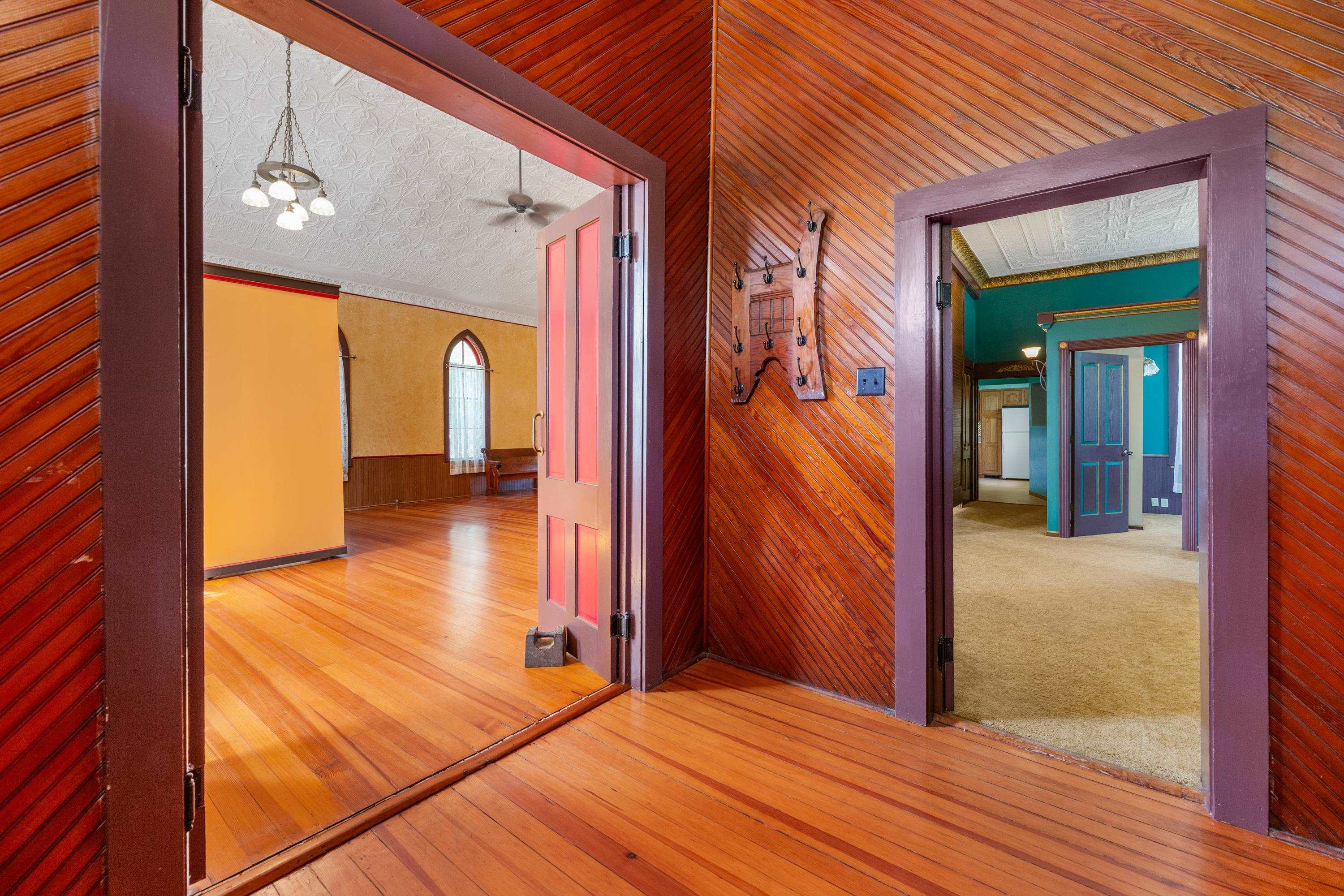 301 Santa Fe Property Photo 4