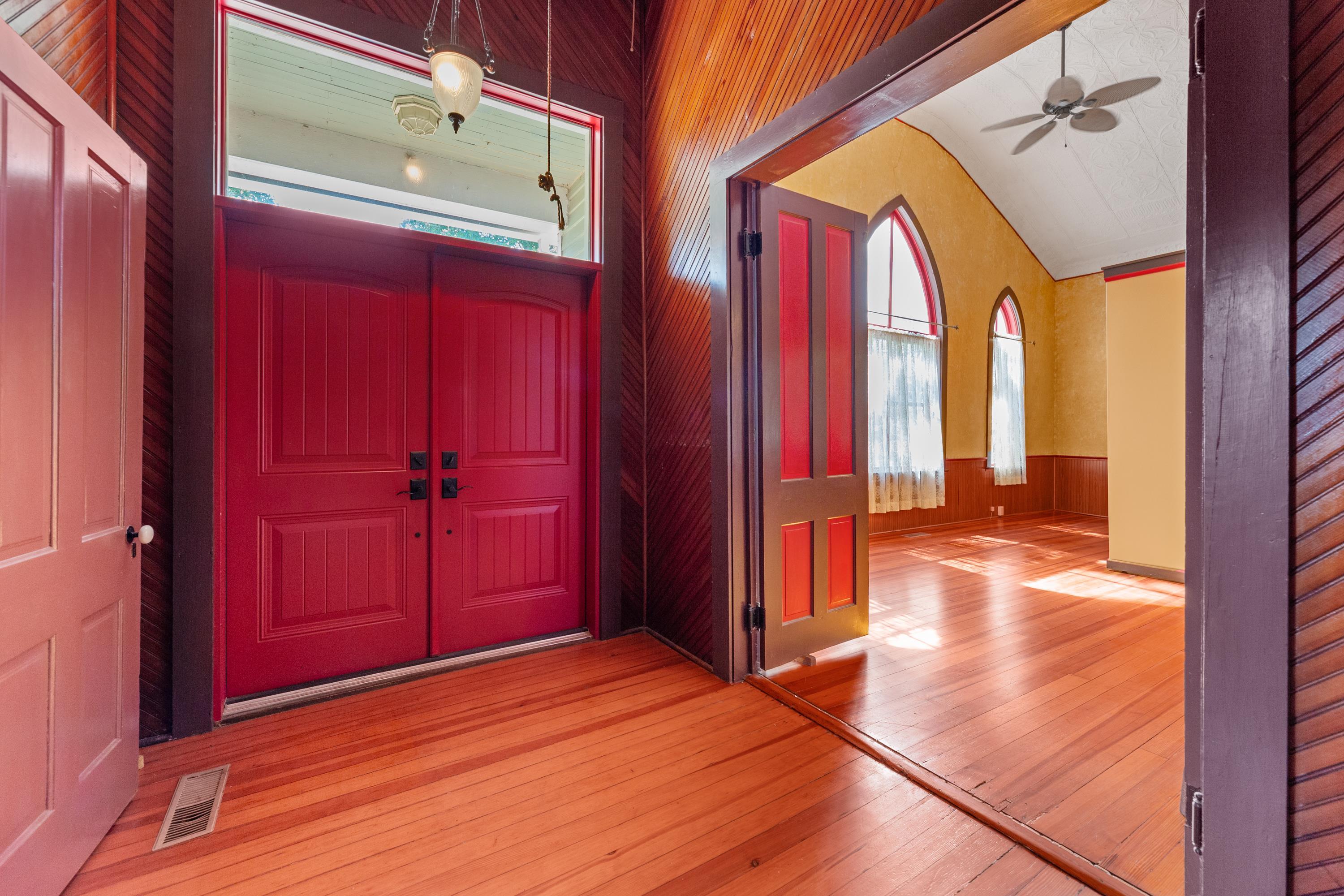 301 Santa Fe Property Photo 5