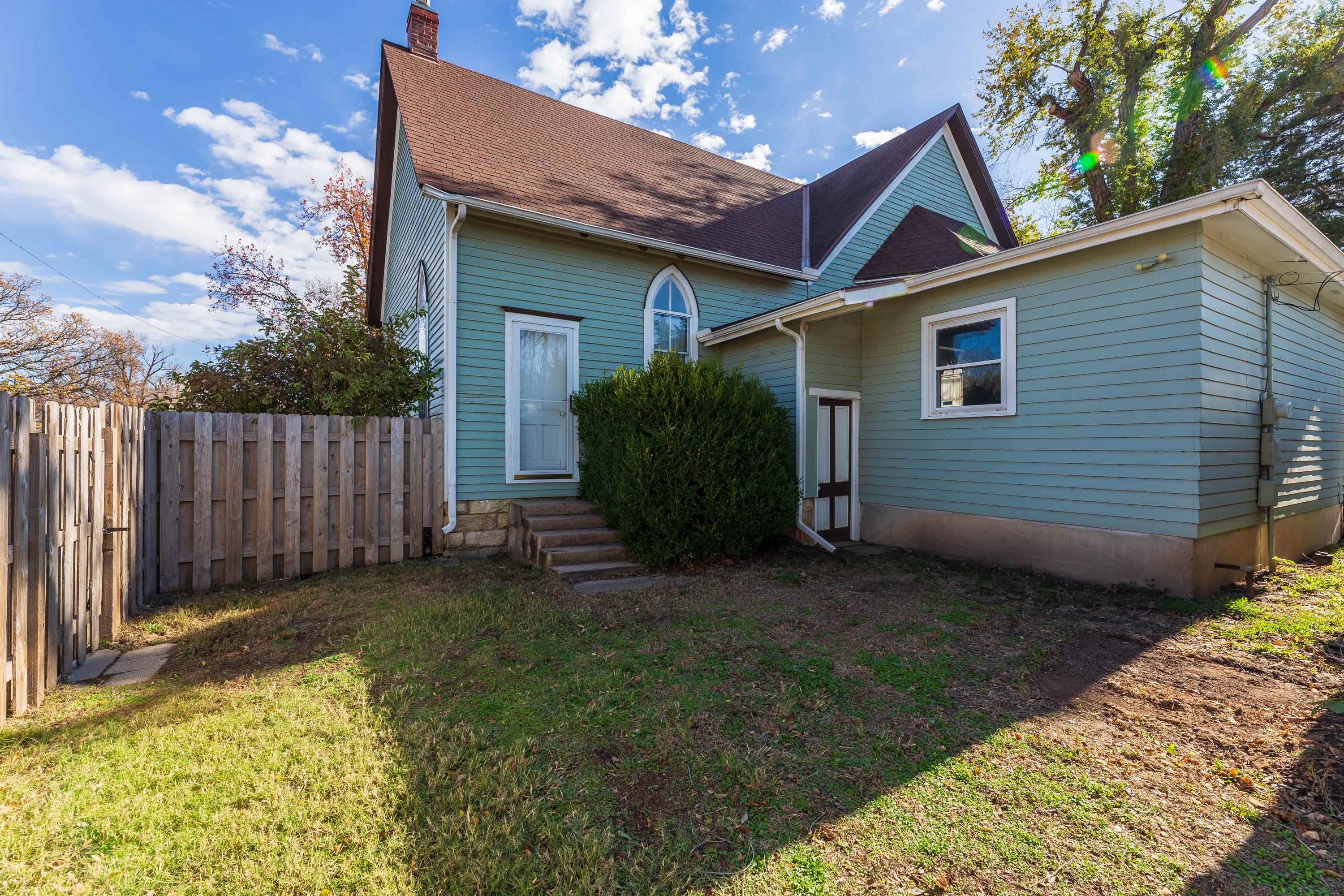 301 Santa Fe Property Photo 33