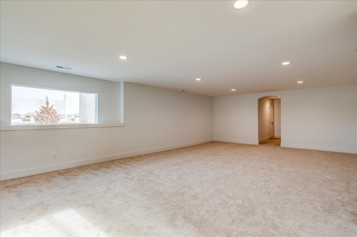 9634 W Cedar Lane Property Photo 24