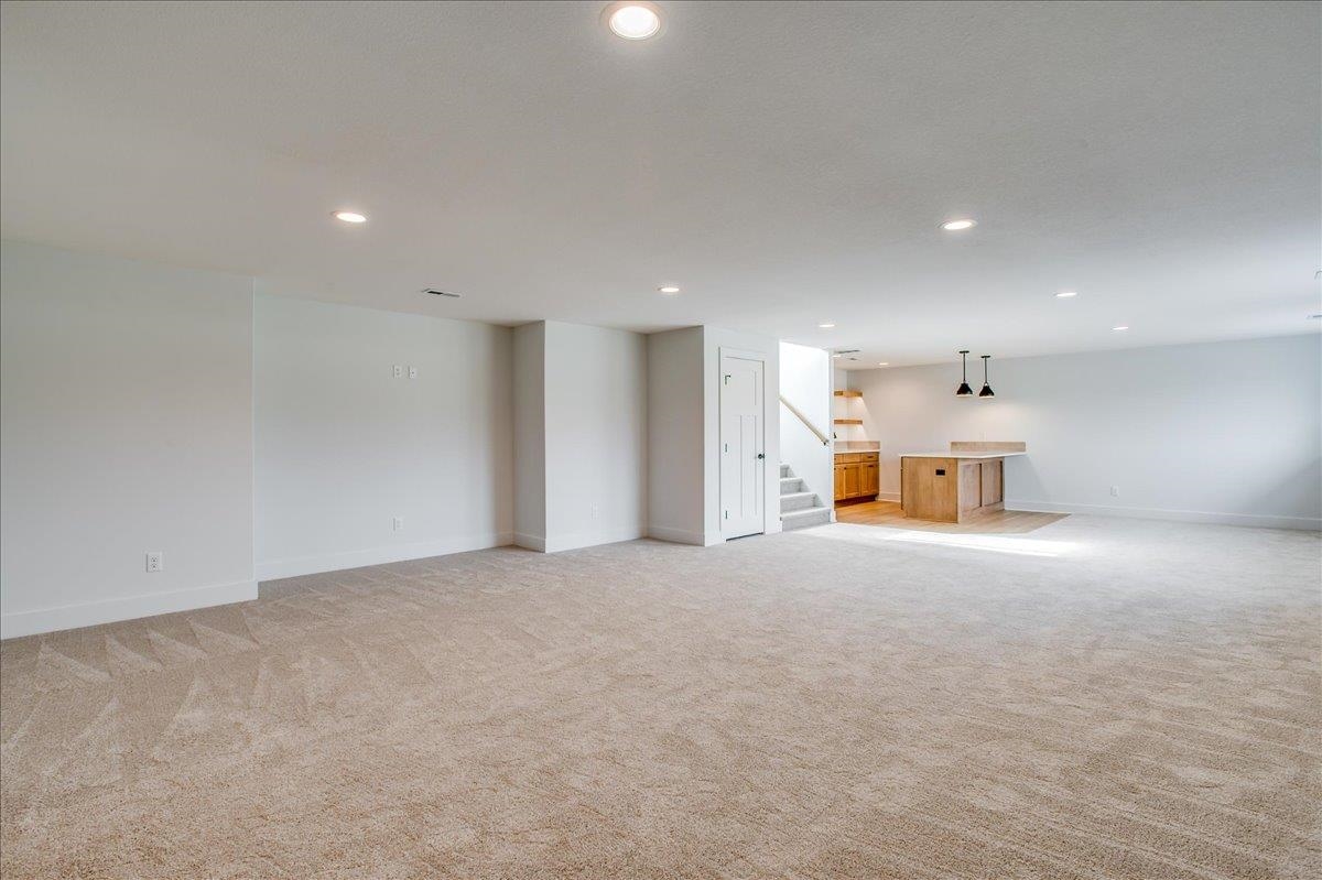 9634 W Cedar Lane Property Photo 27