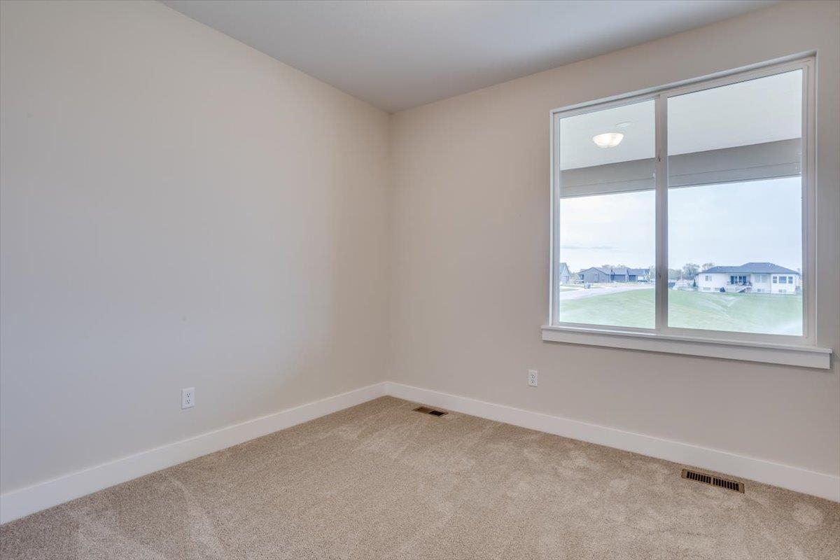 9637 W Cedar Lane Property Photo 20