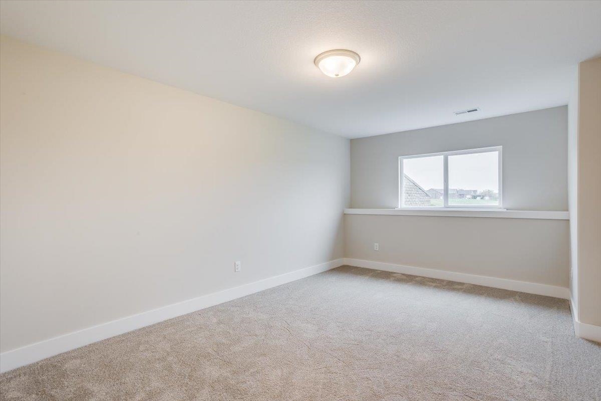 9637 W Cedar Lane Property Photo 25