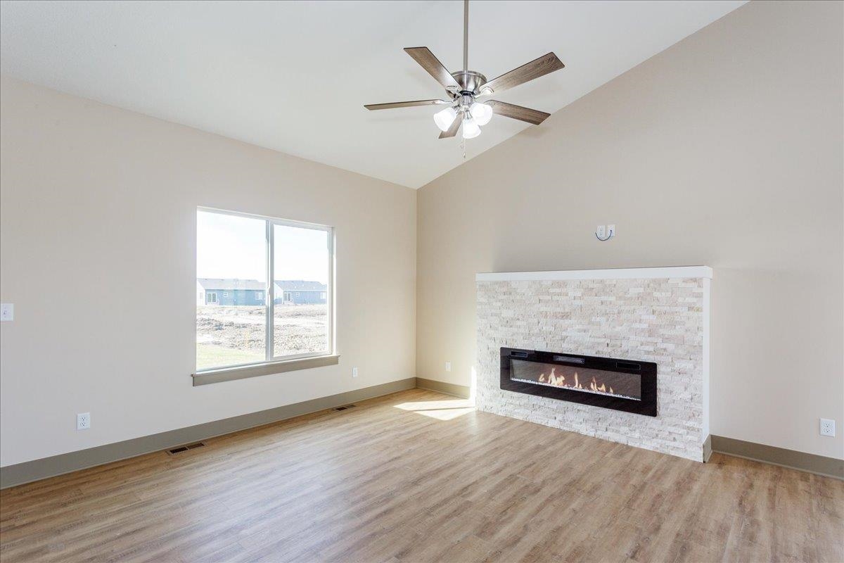 5127 E Toben Ct. Property Photo 5