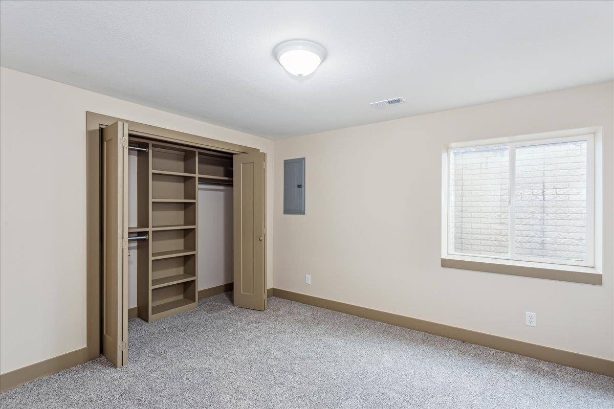 5127 E Toben Ct. Property Photo 26