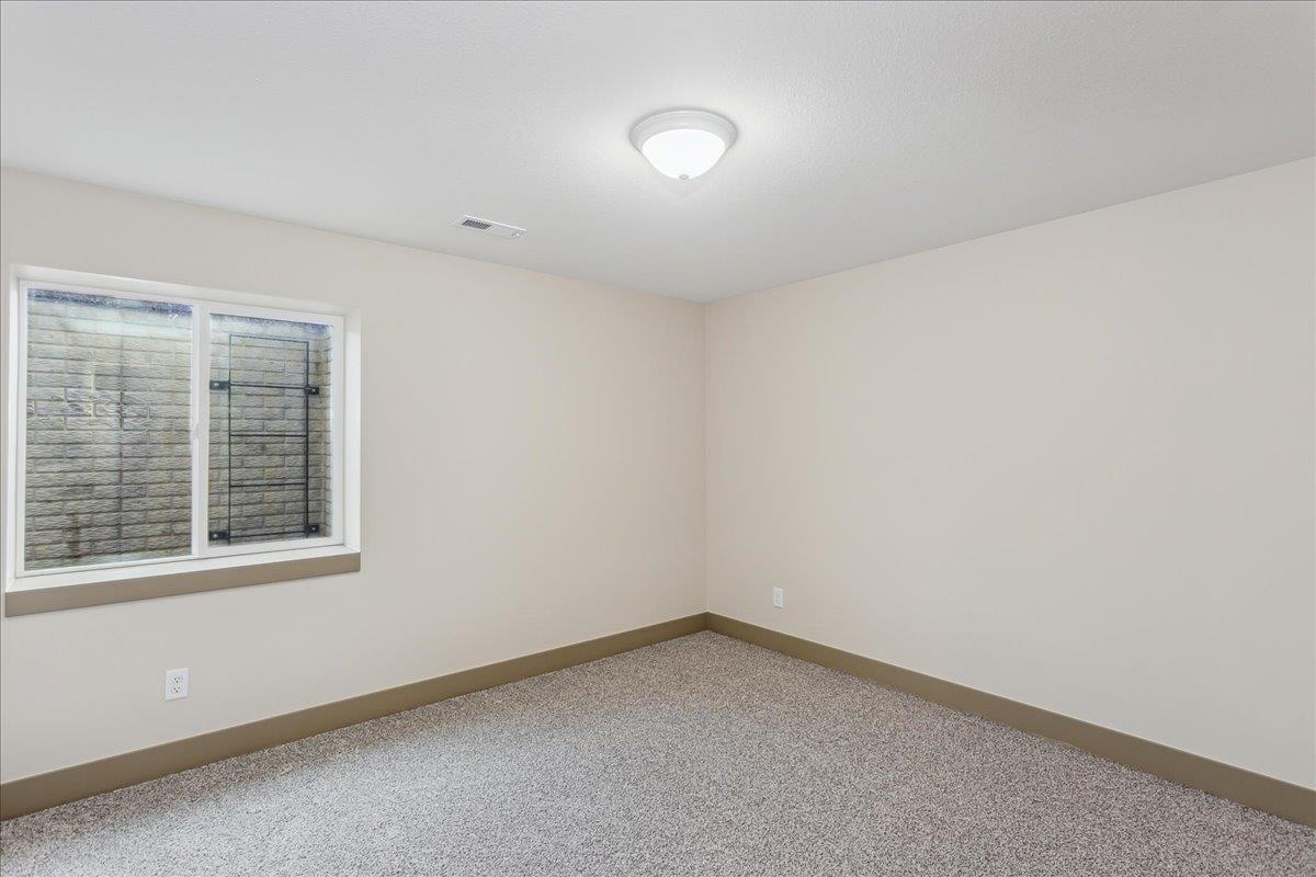 5127 E Toben Ct. Property Photo 28