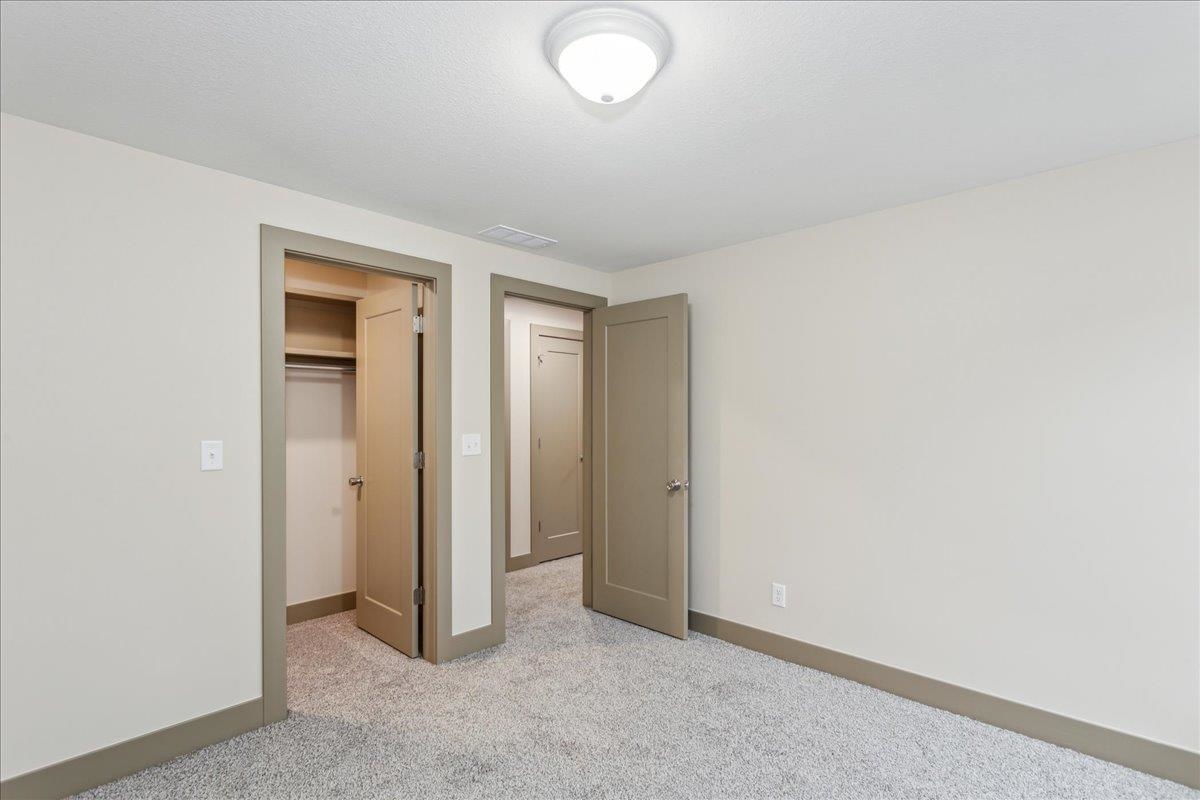5127 E Toben Ct. Property Photo 29