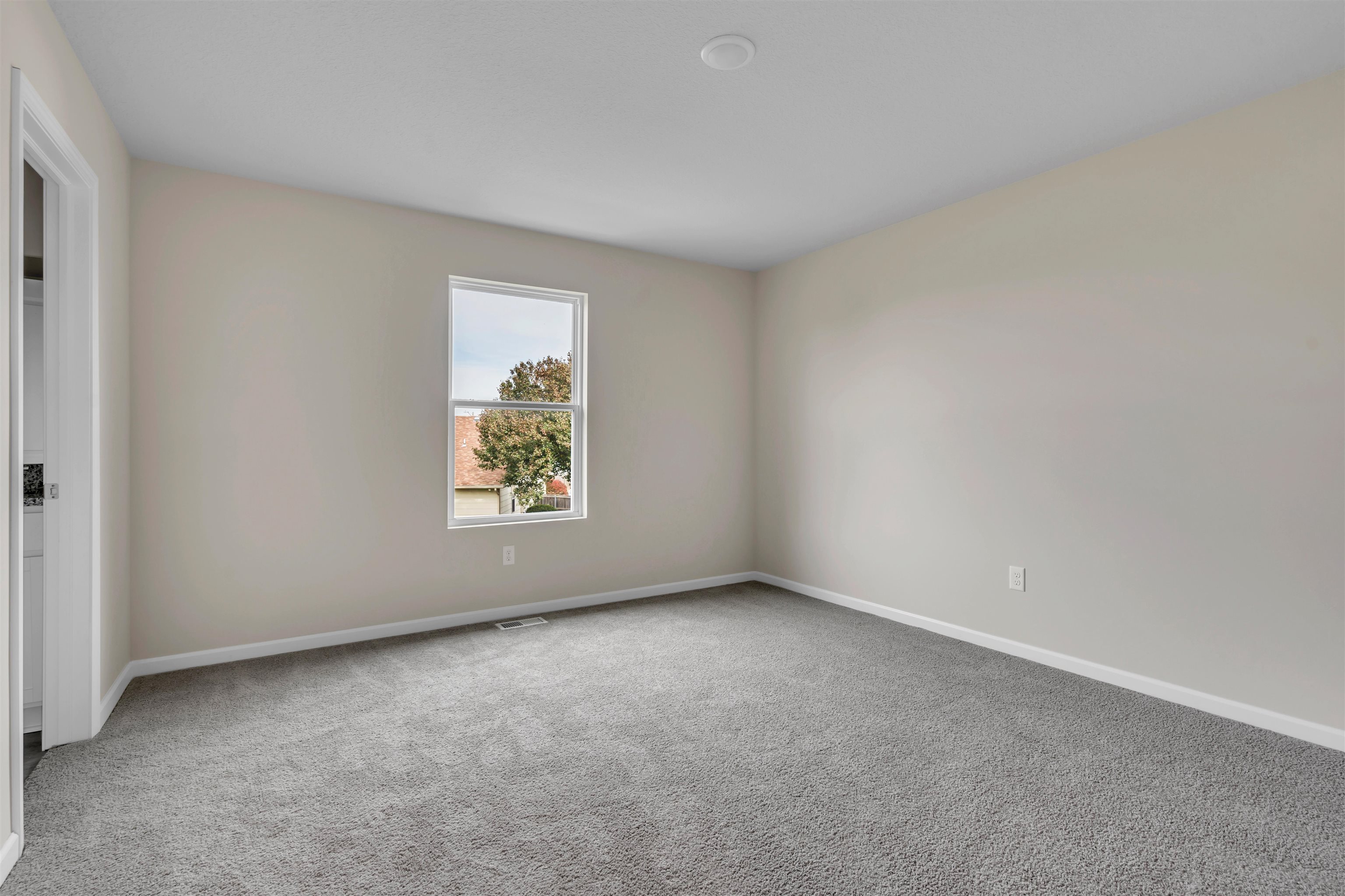 110 S Gatewood St Property Photo 19