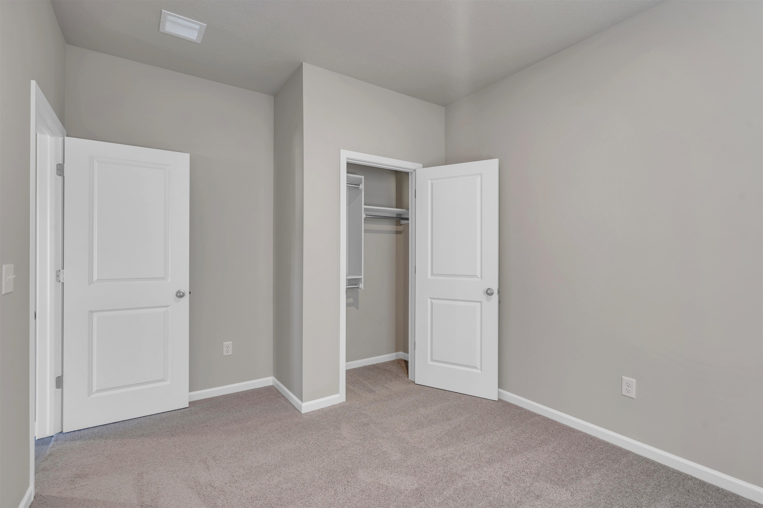 3151 E Highridge Ct Property Photo 18
