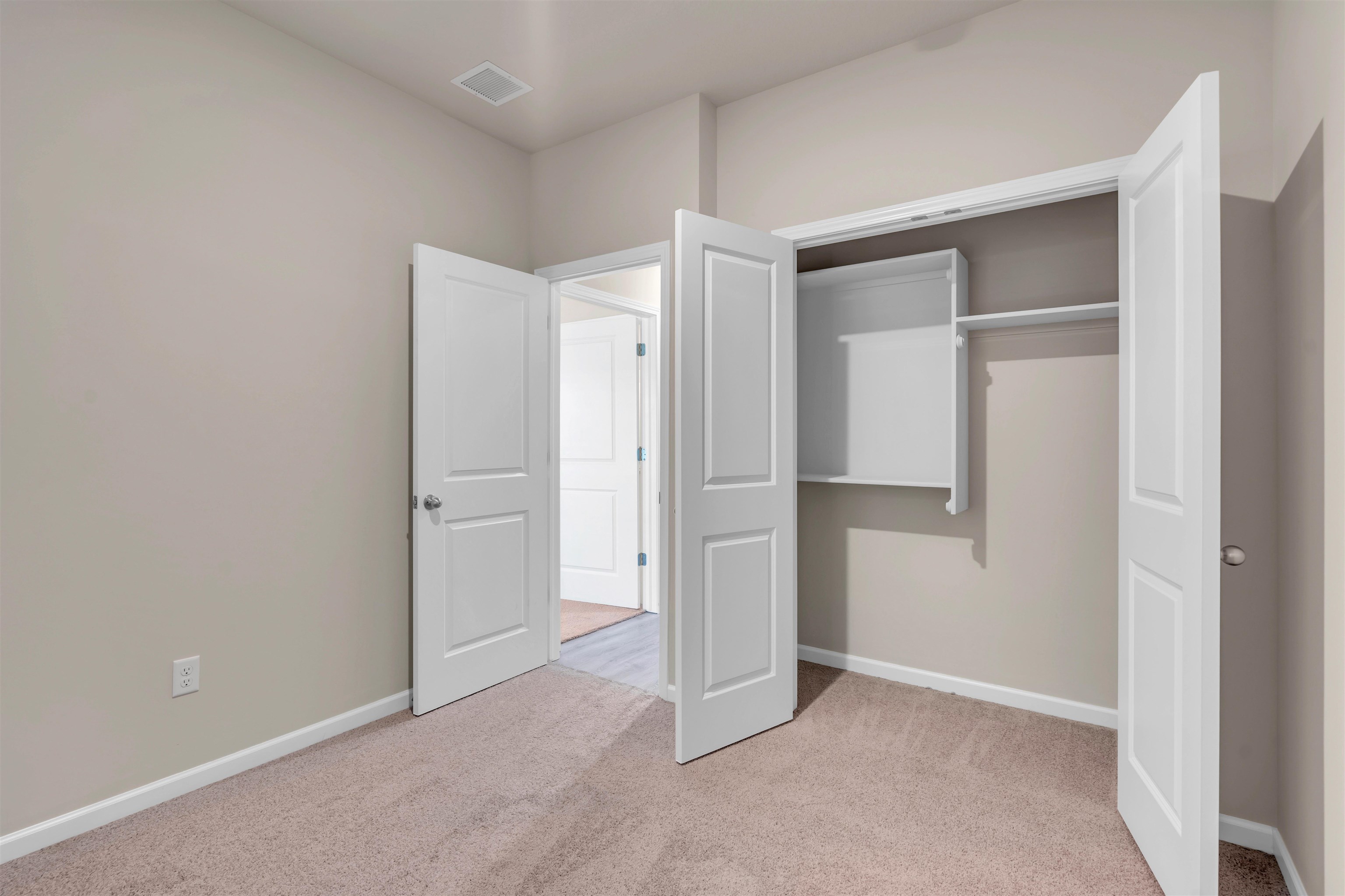 3151 E Highridge Ct Property Photo 24