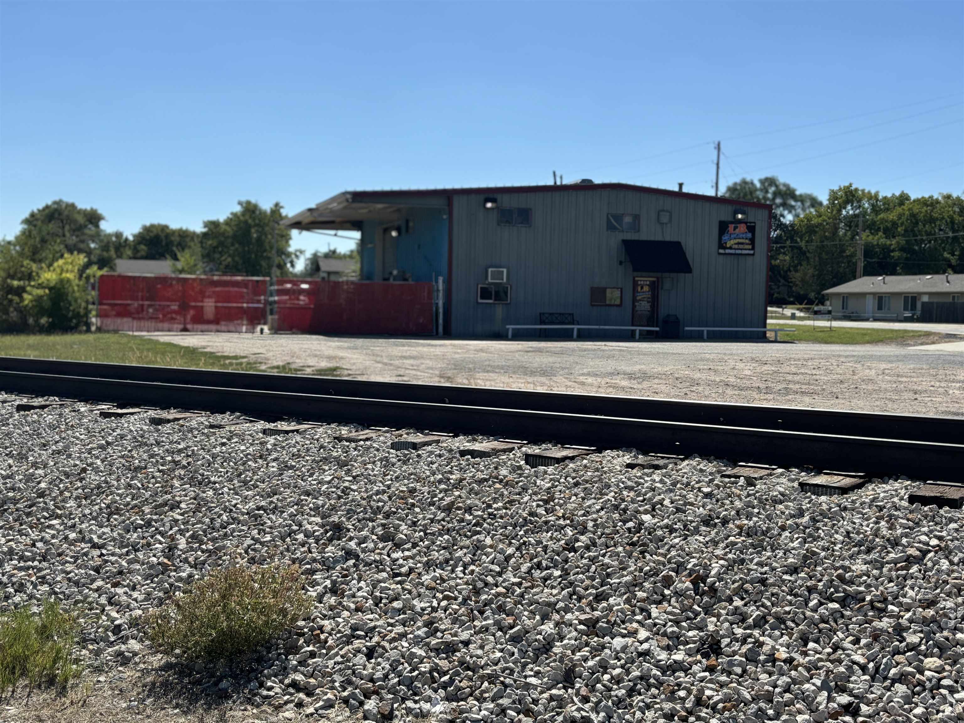 5010 N Maize Rd Property Photo 2