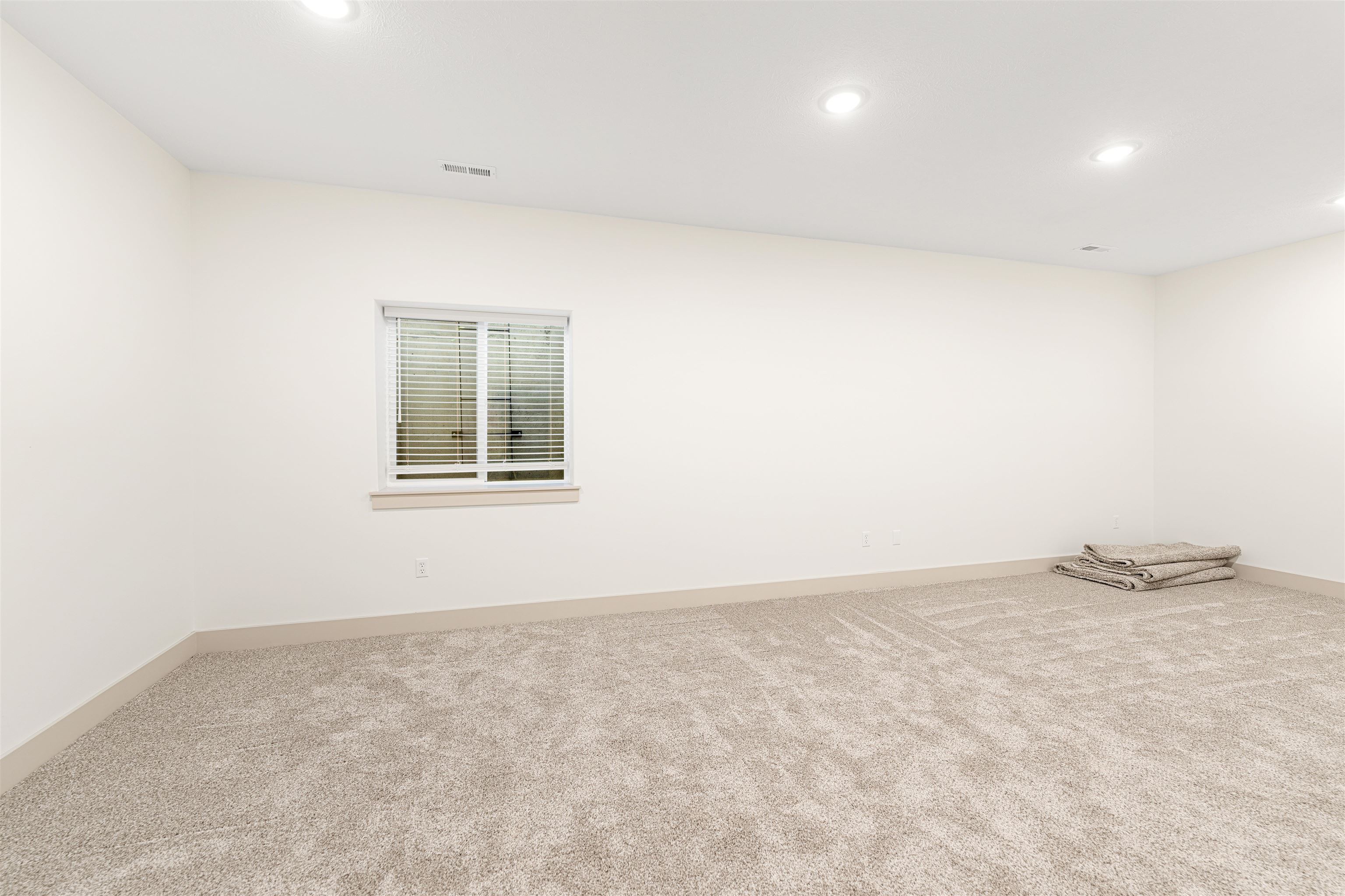 413 Dala Dr Property Photo 17