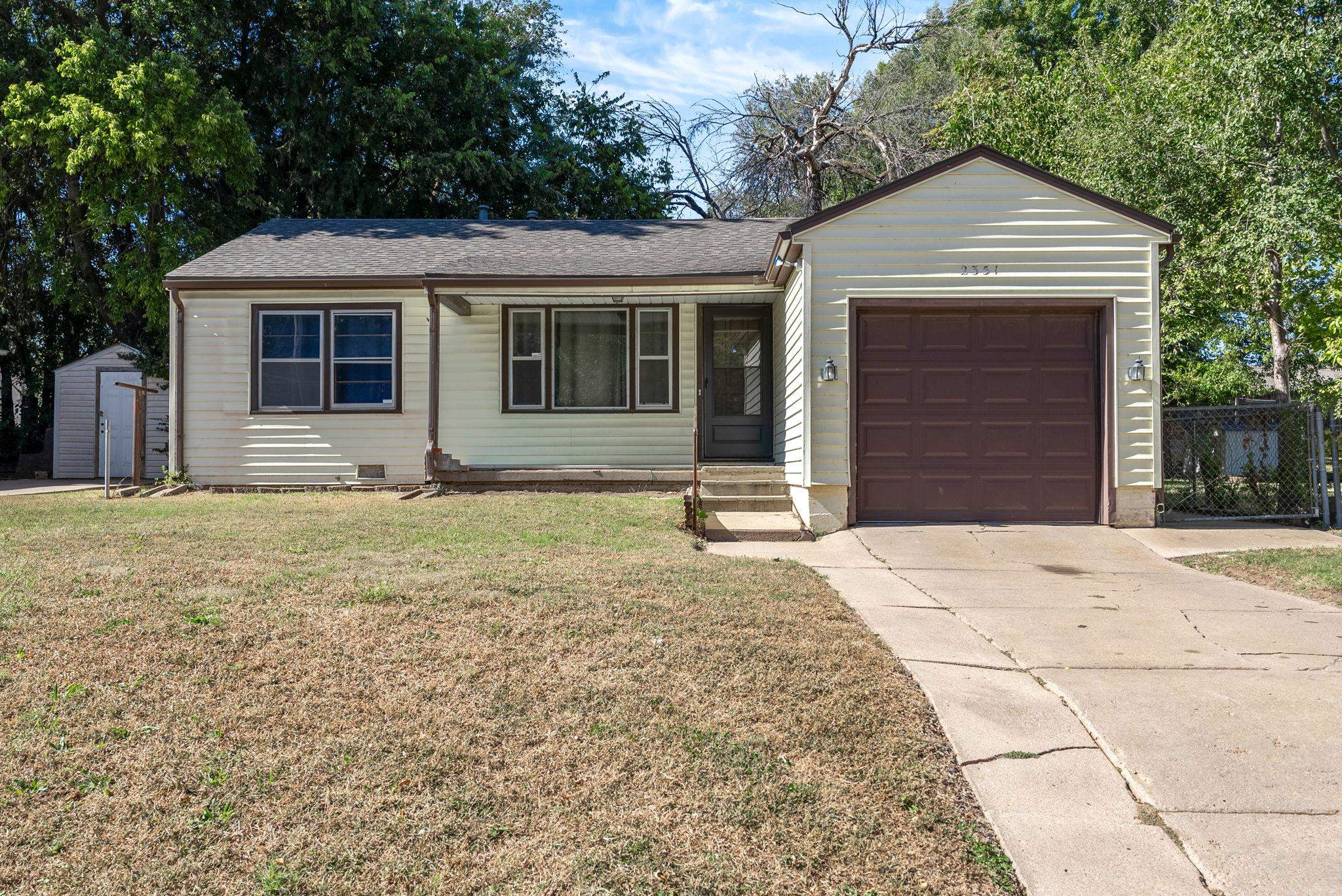 2351 S Terrace Dr Property Photo 1
