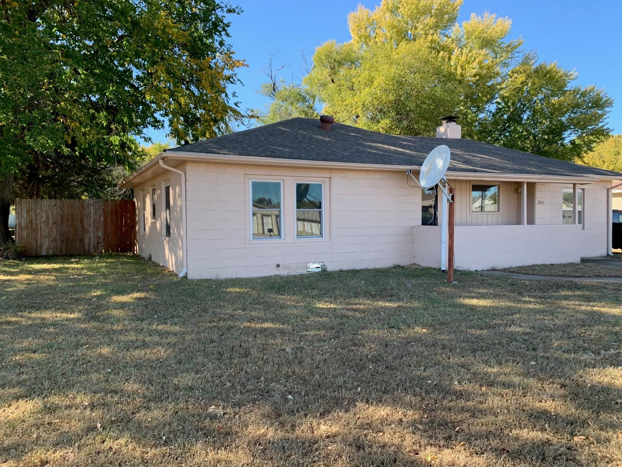 2019 Andrews St Property Photo