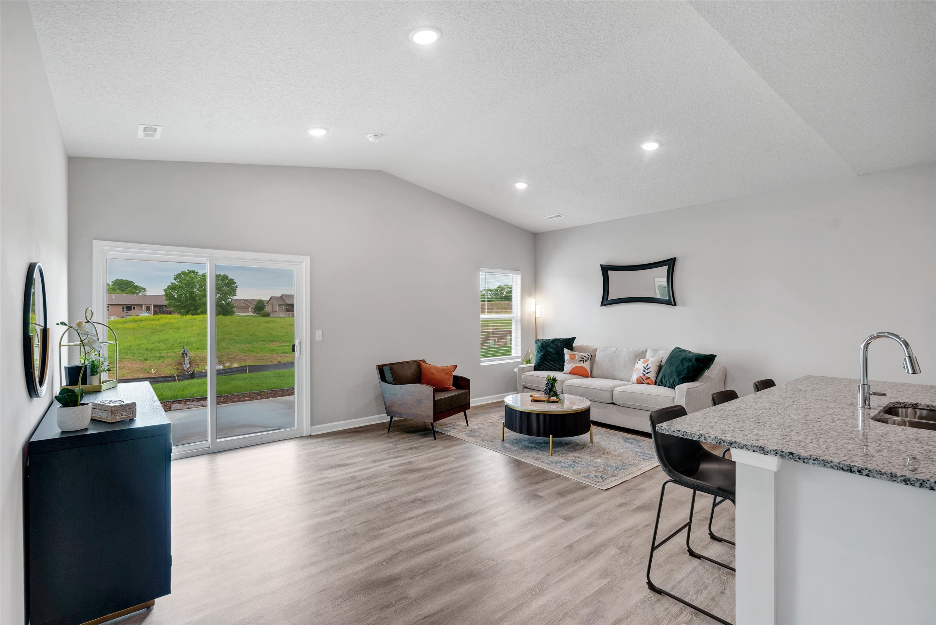 13101 E Spring Valley St Property Photo 14