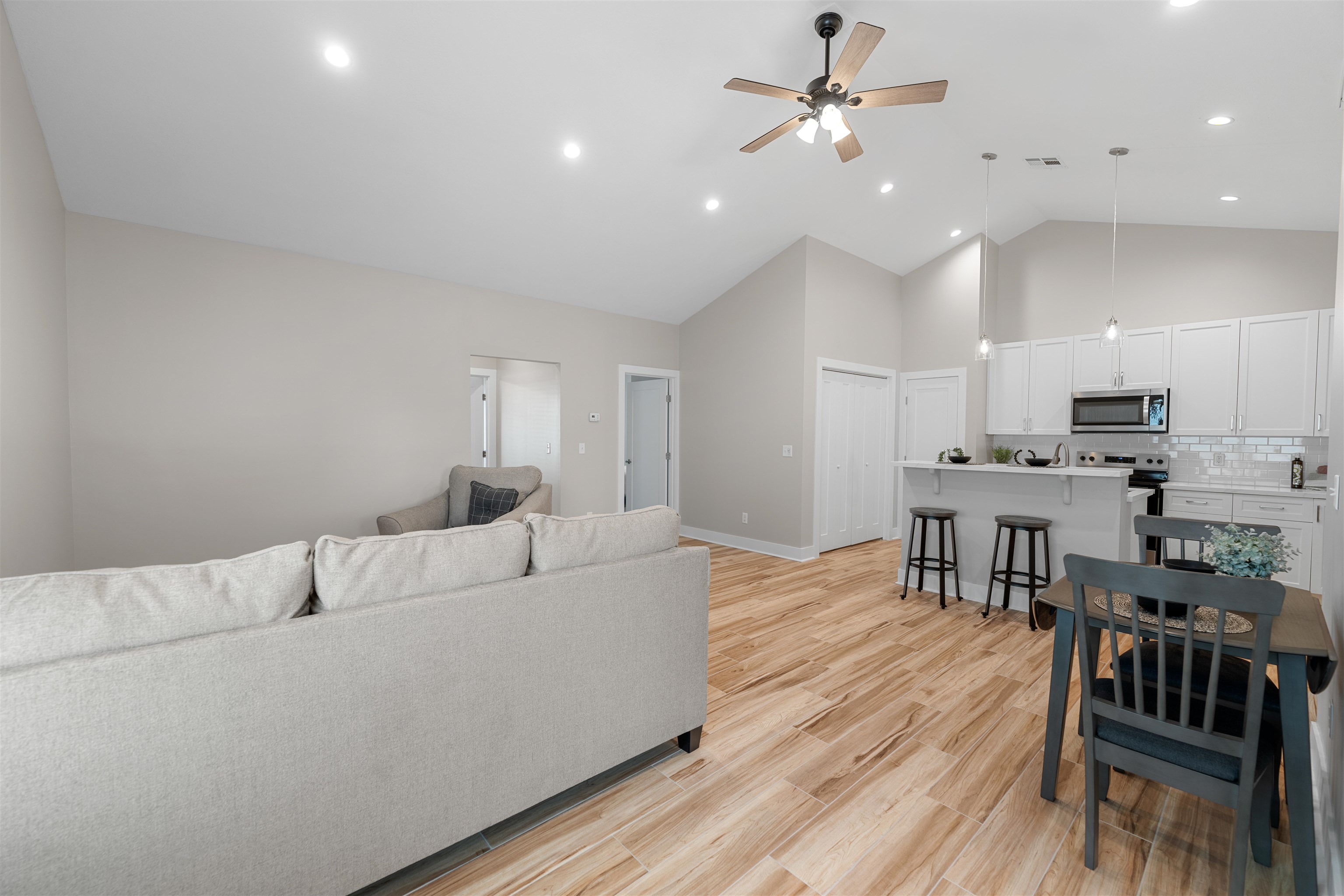 2753 Tim Rogers Ln Property Photo 4