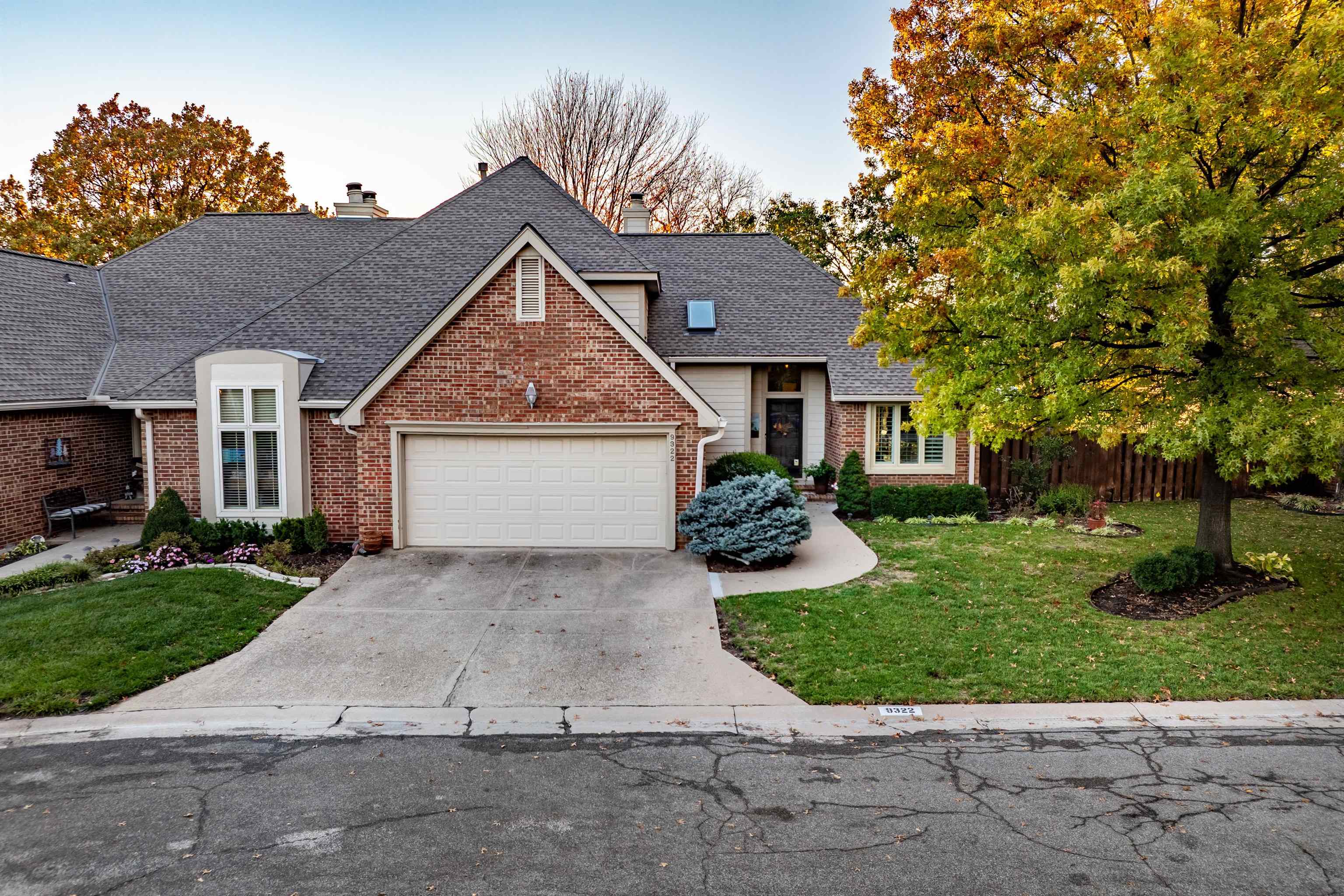 9322 E Bent Tree Cir