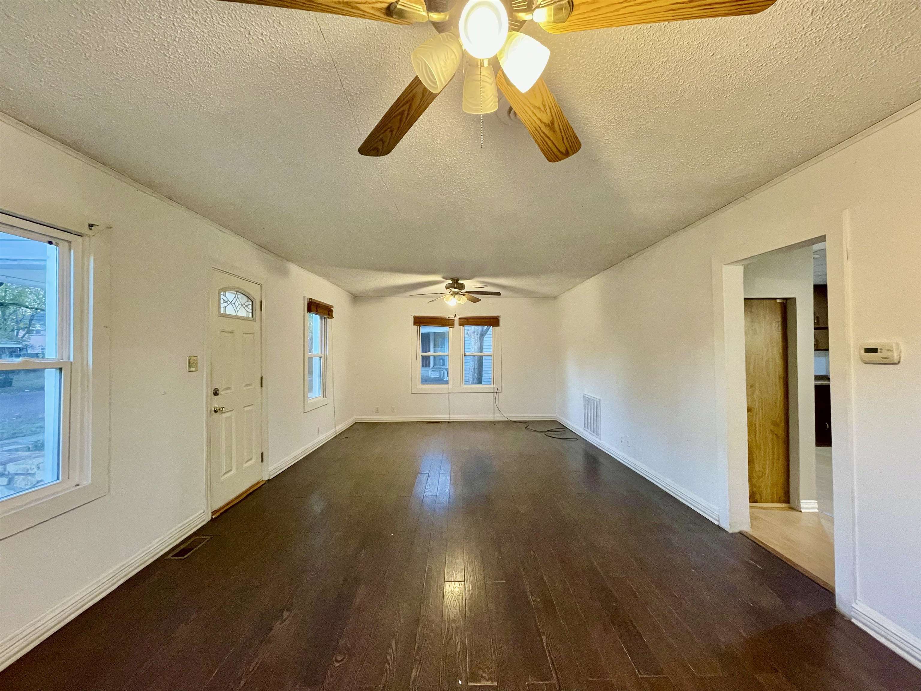 712 S C St Property Photo 6