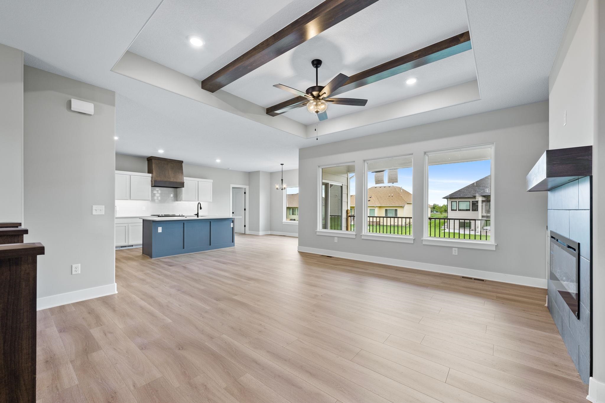 6715 W Palmetto Property Photo 4