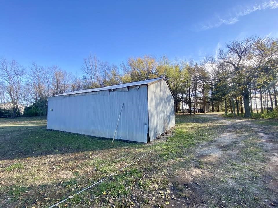8730 S Knight St Property Photo 32