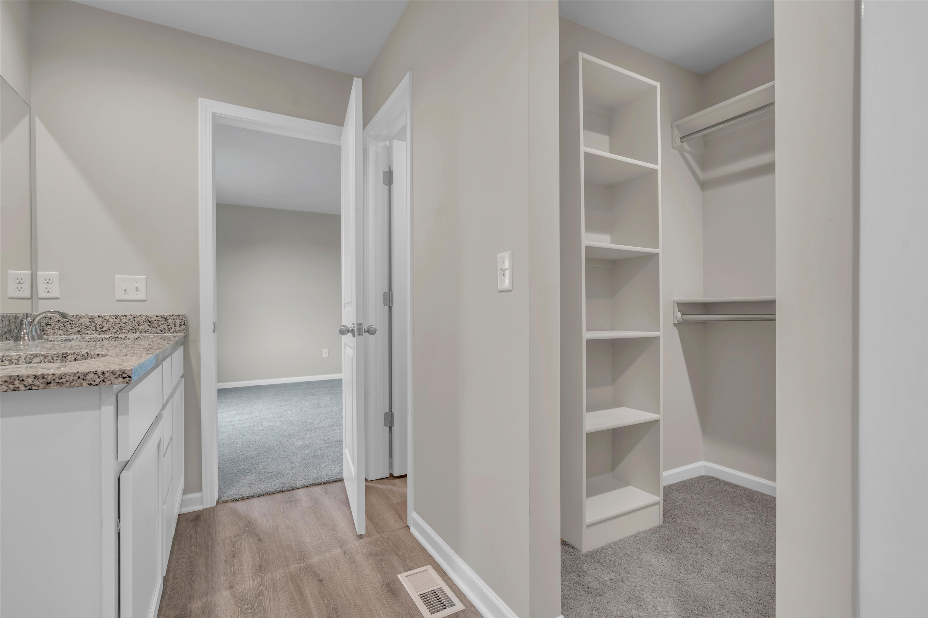 3651 E Hollandale St Property Photo 22
