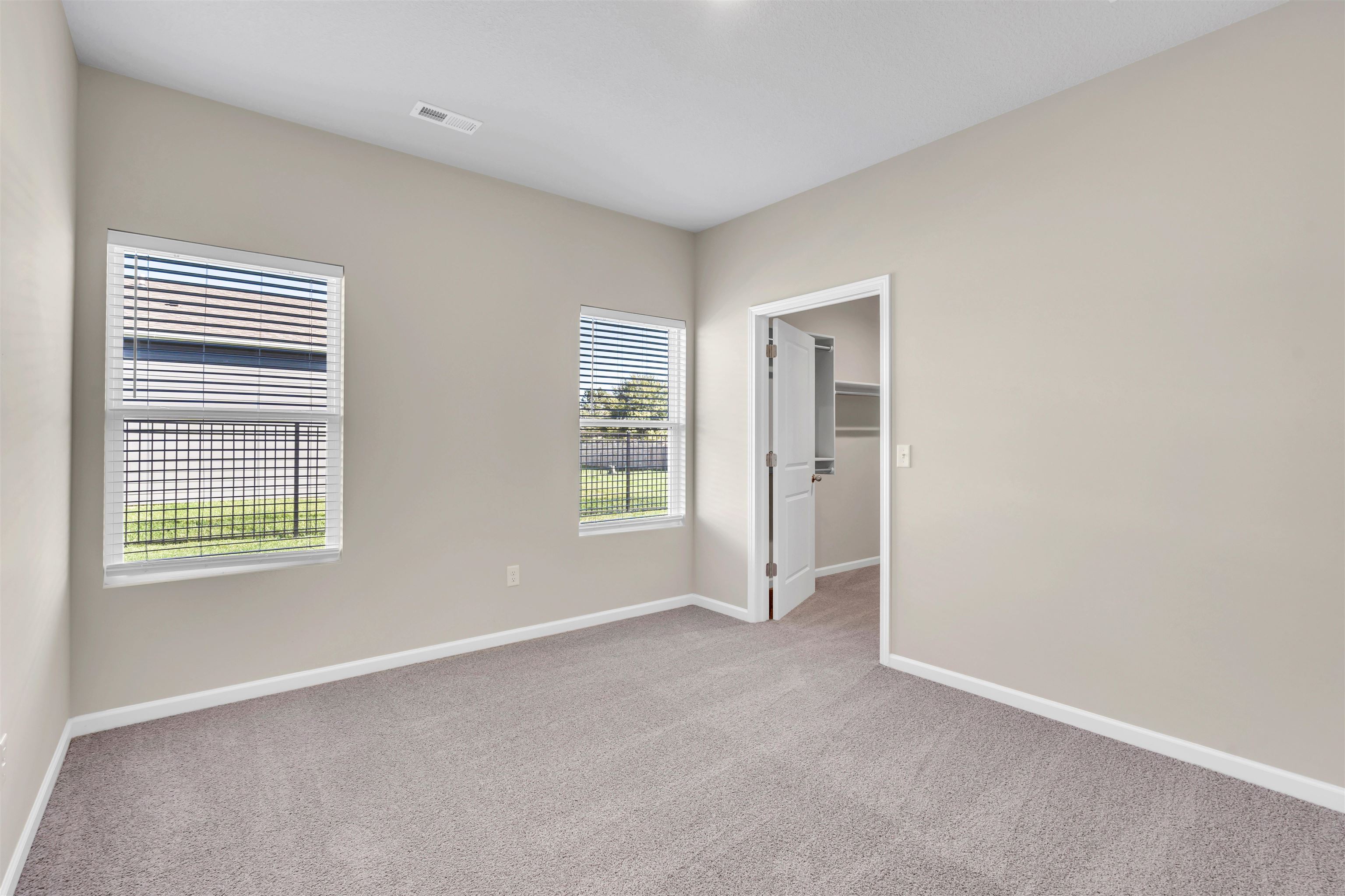 3640 E Hollandale St Property Photo 12