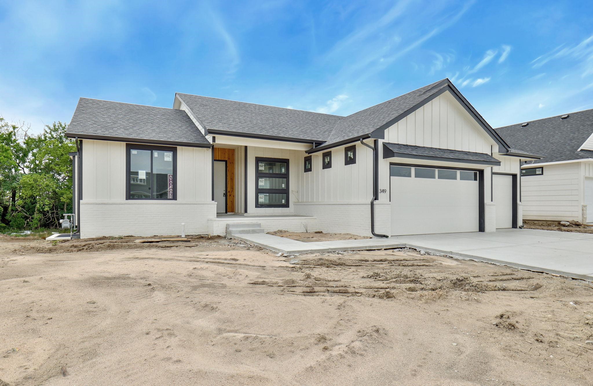 349 N Fielding Property Photo 4