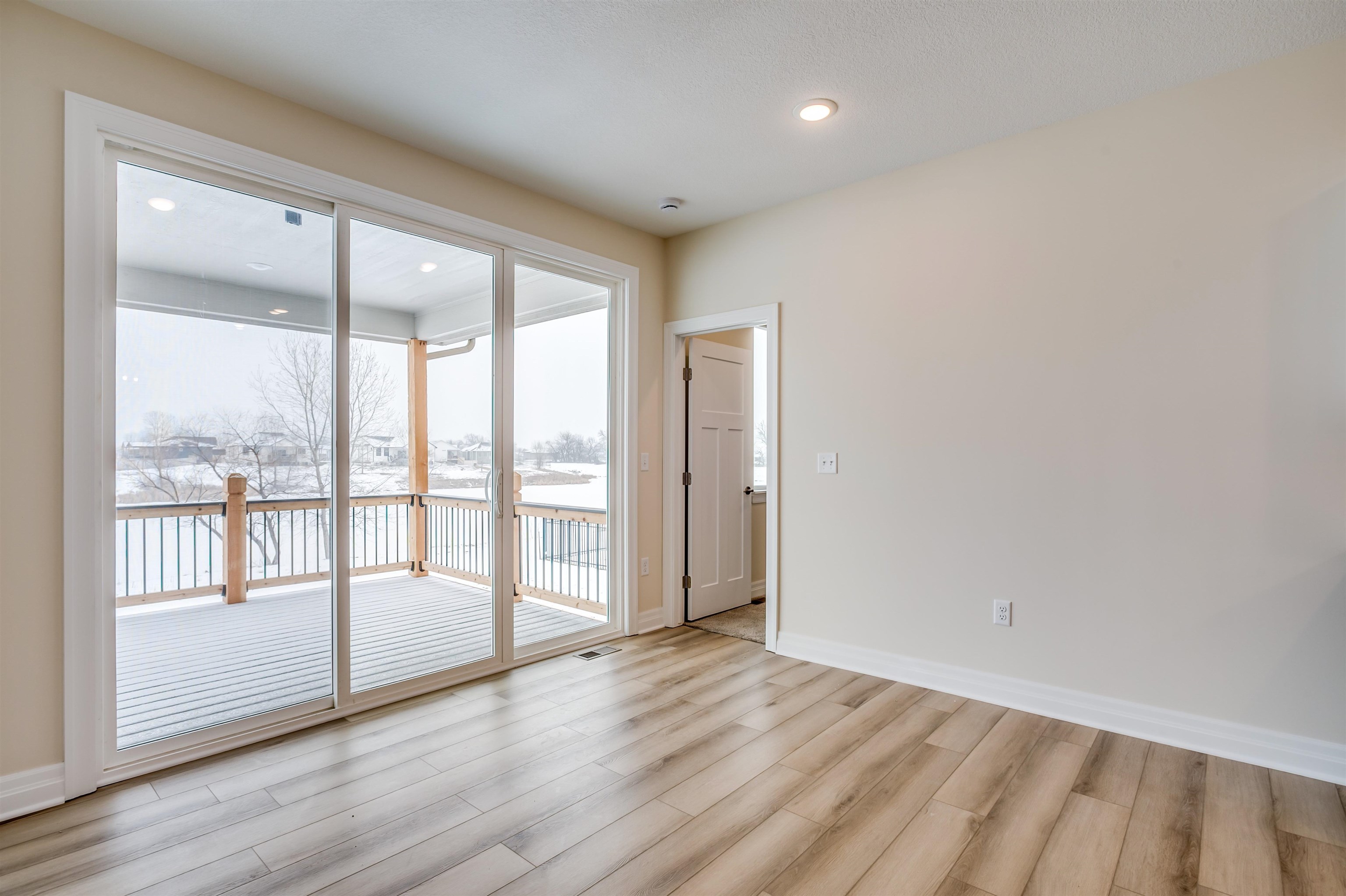 5856 N St. Paul St. Property Photo 16