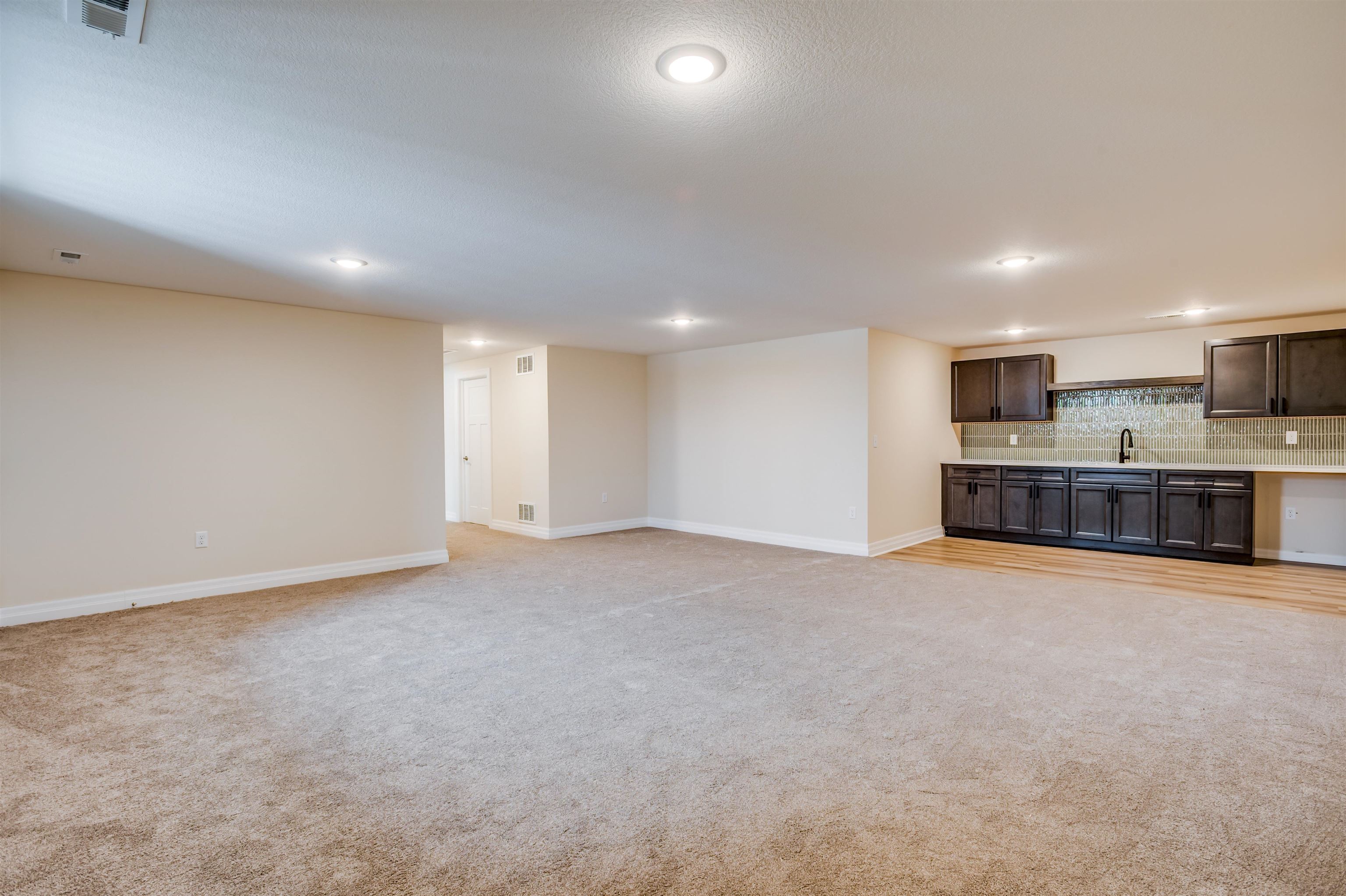 5856 N St. Paul St. Property Photo 28