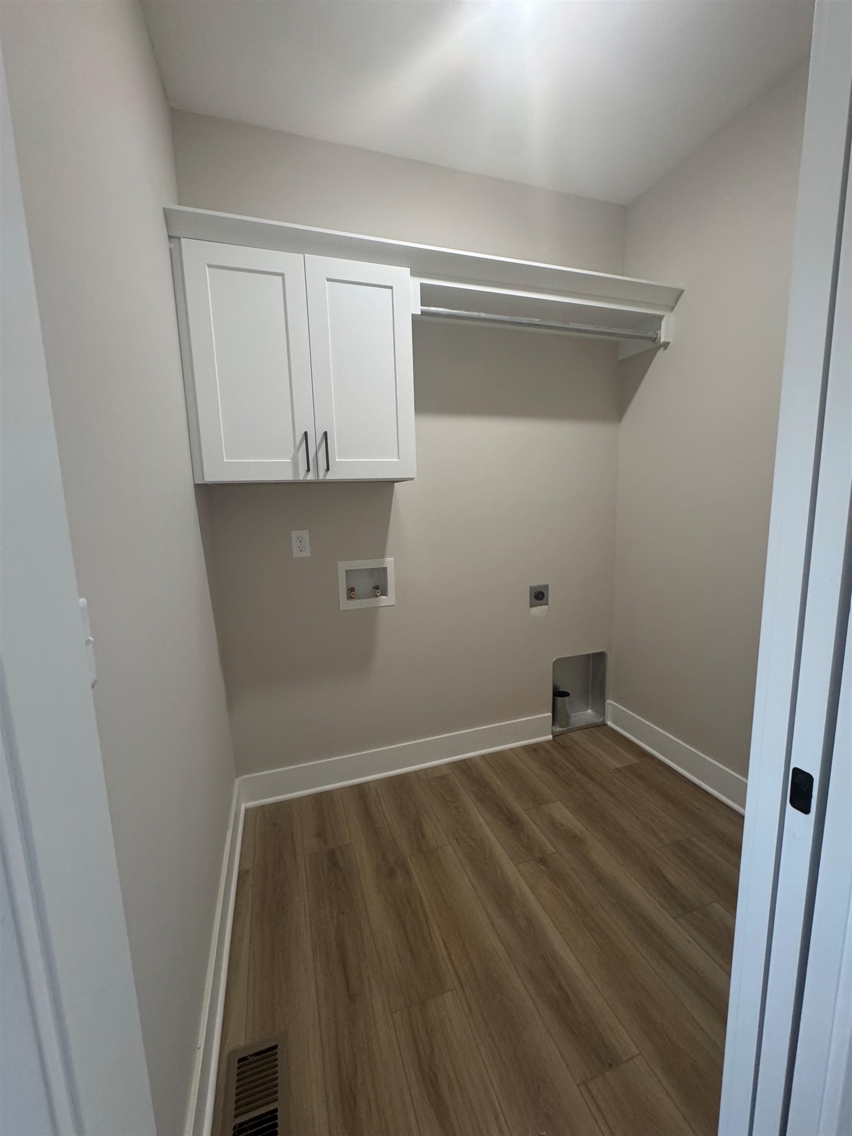 1232 E Outland Ct Property Photo 8