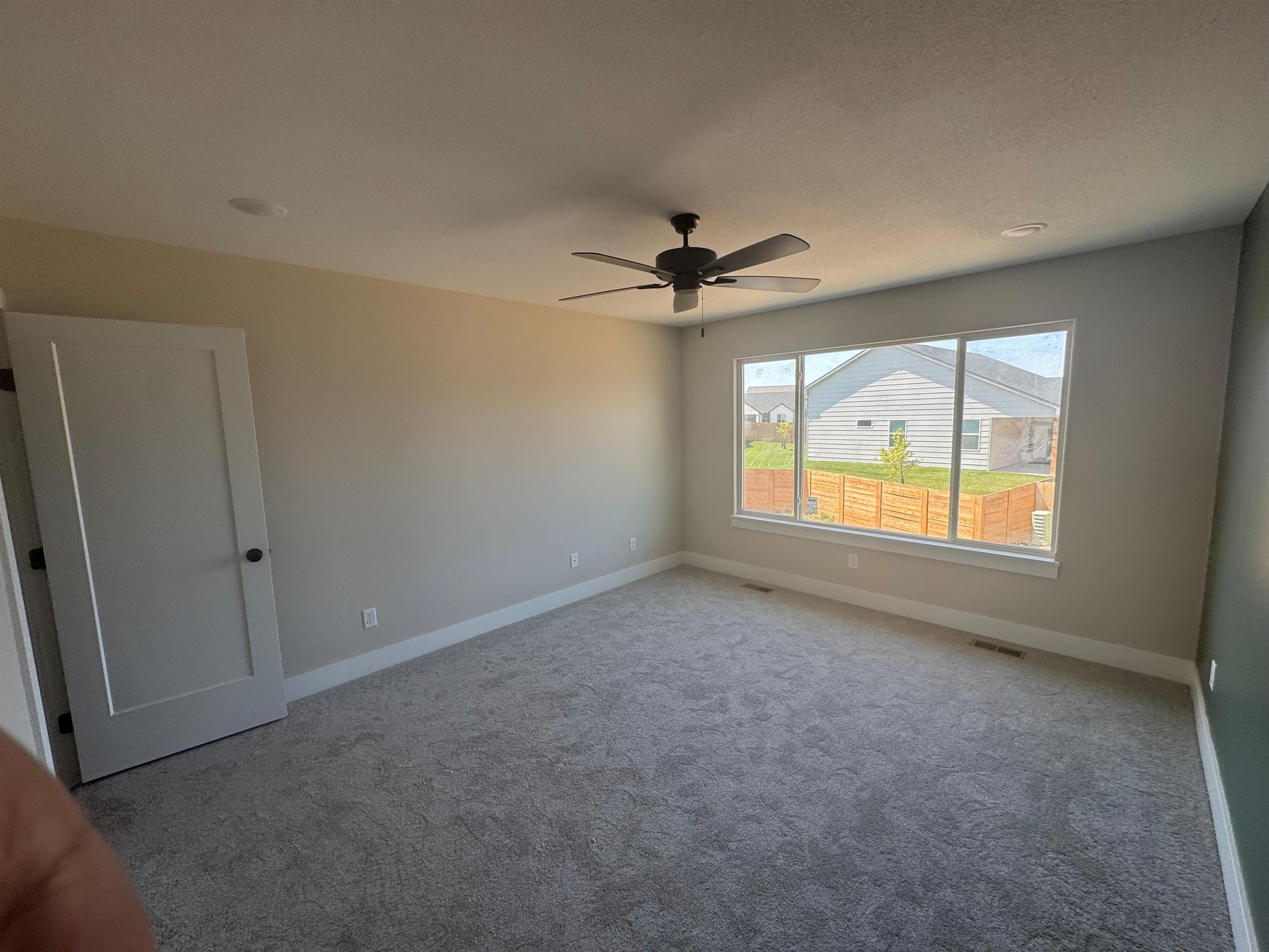1232 E Outland Ct Property Photo 12