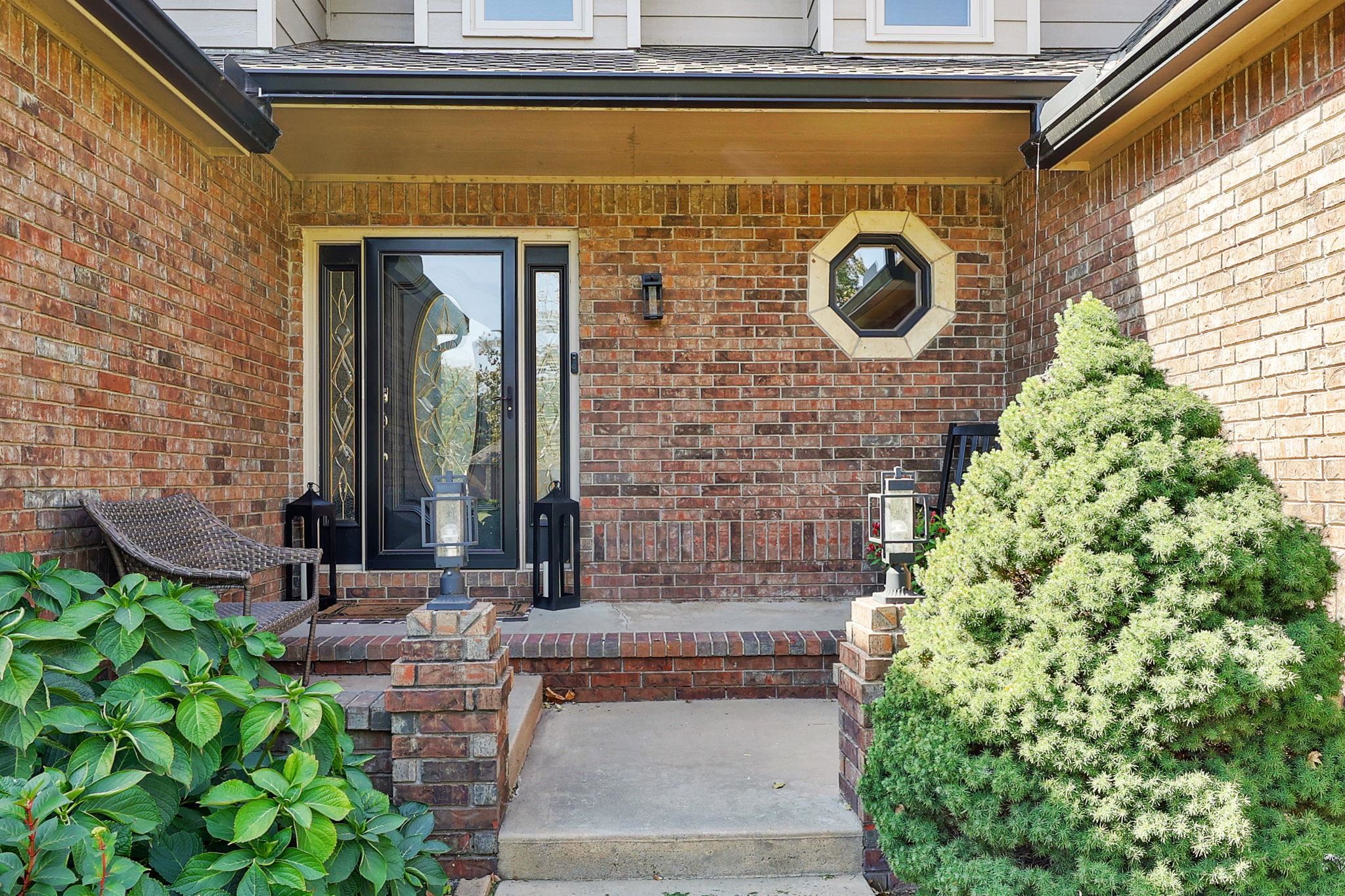 229 S Ashley Park Ct Property Photo 3