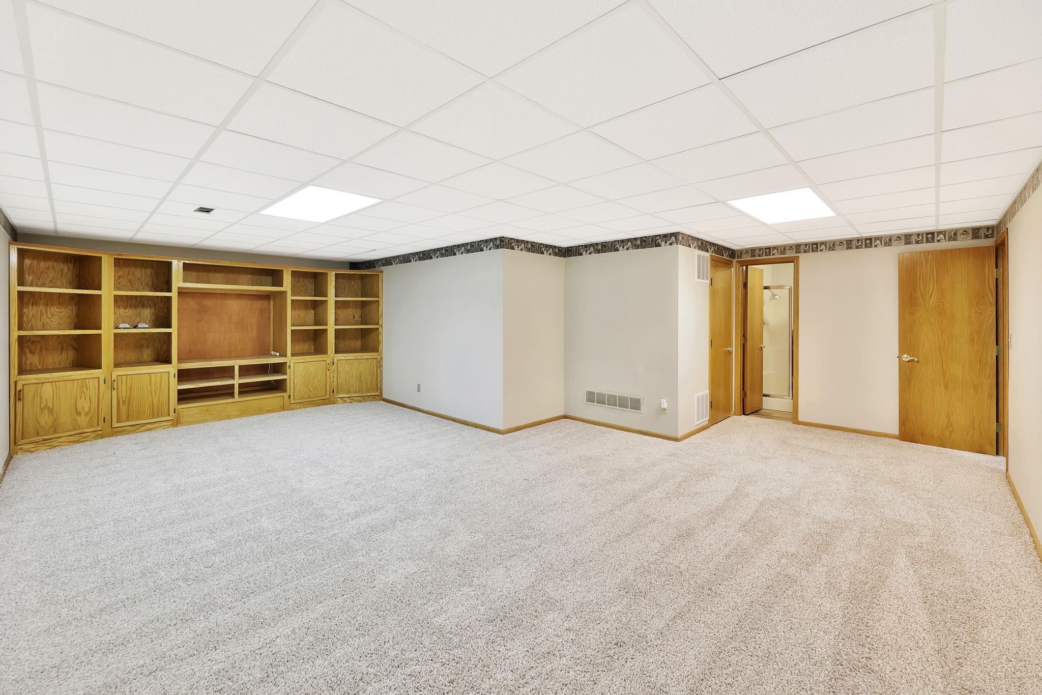 229 S Ashley Park Ct Property Photo 18