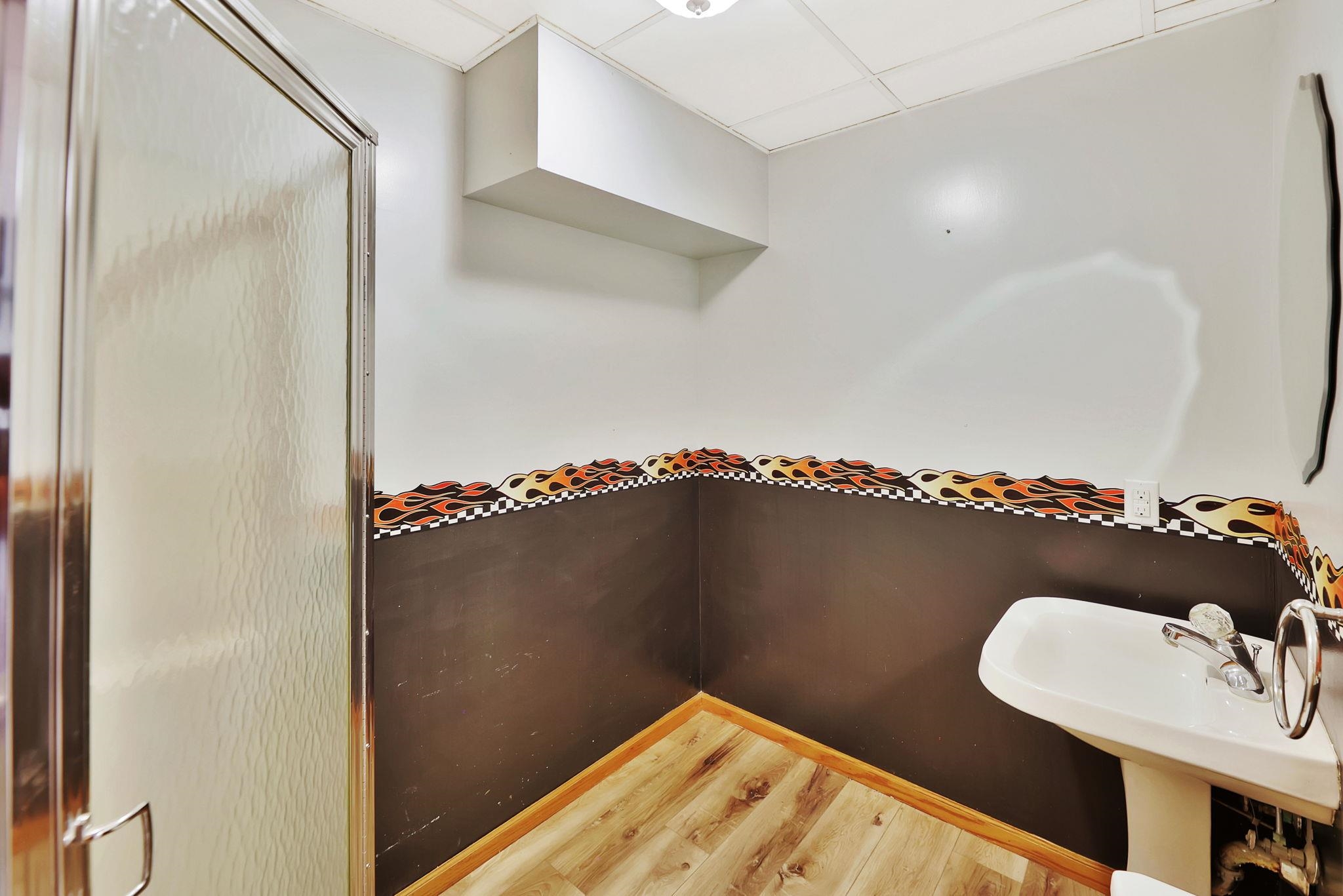 229 S Ashley Park Ct Property Photo 22