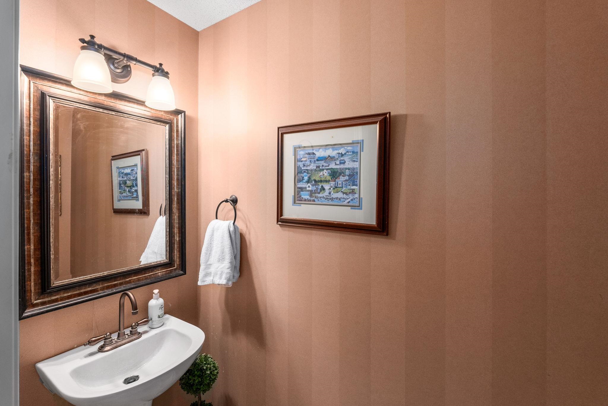 2340 N Lighthouse Cv Property Photo 18