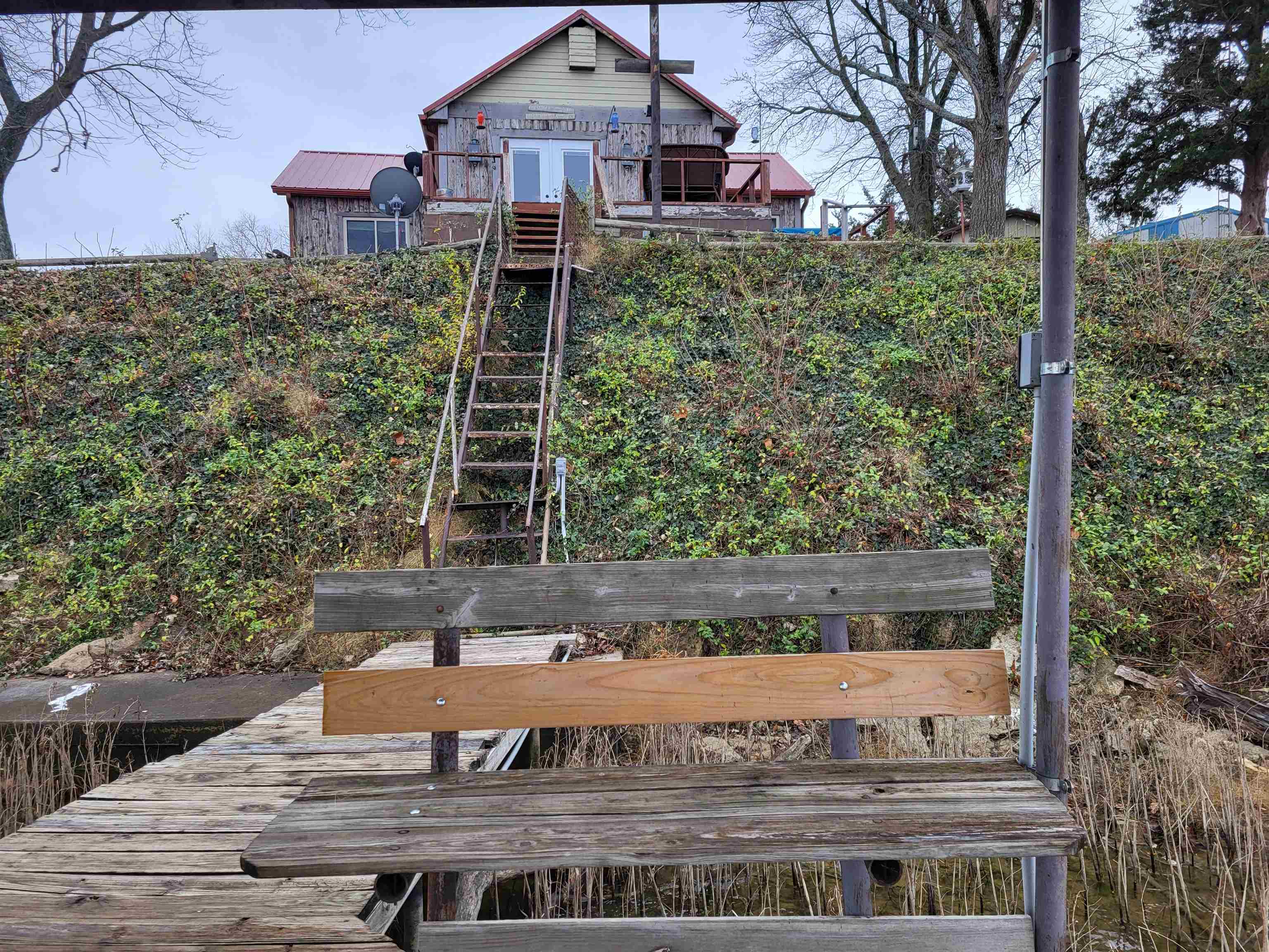 109 Eureka Lake Rd Property Photo 3