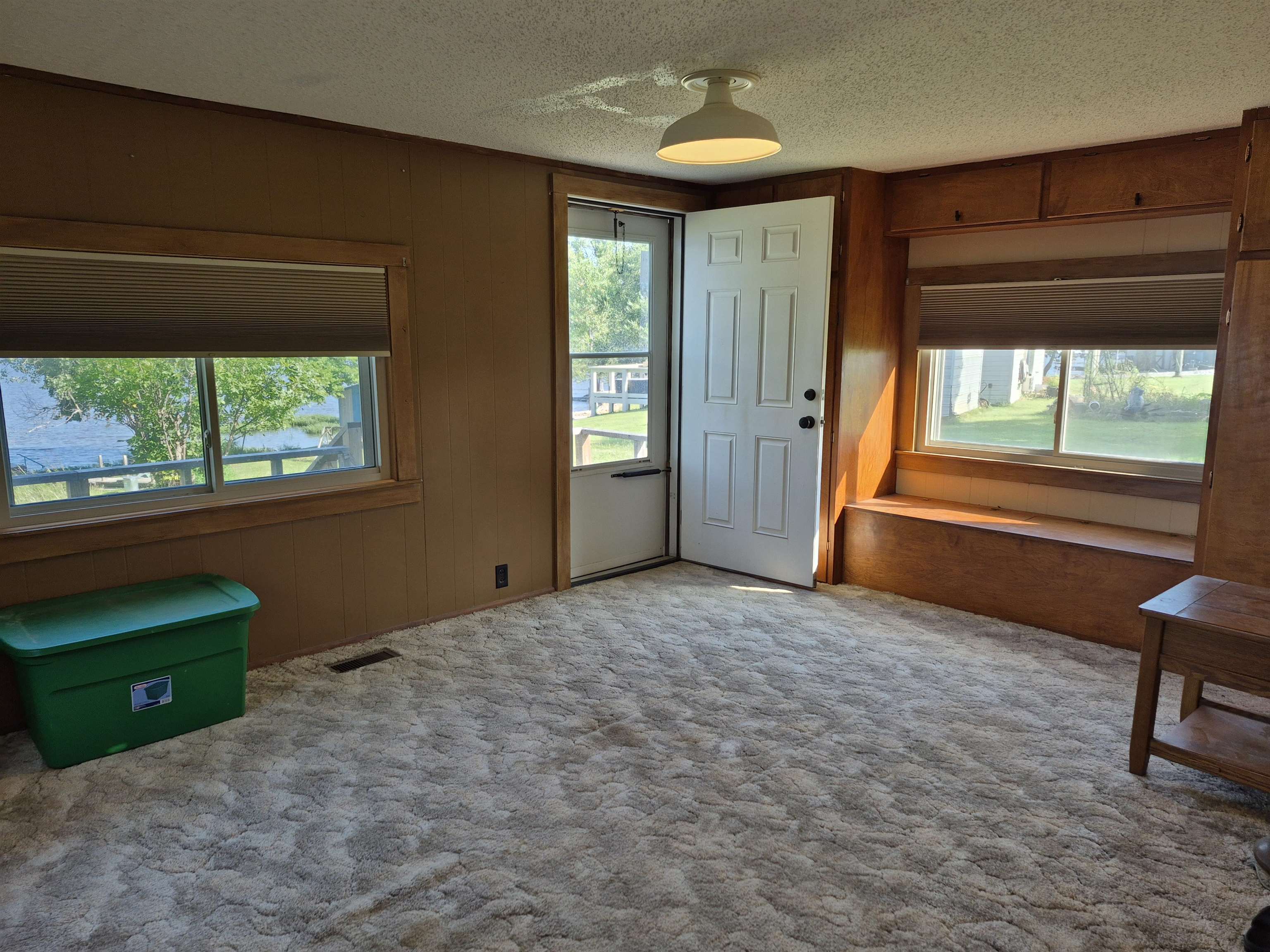 109 Eureka Lake Rd Property Photo 8