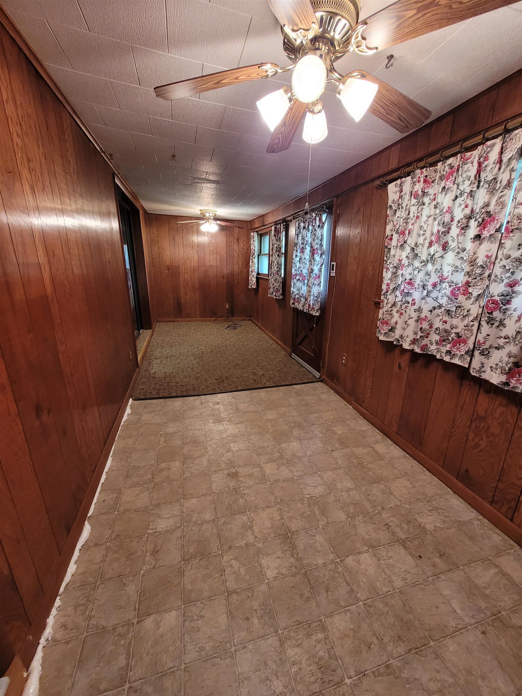 104 Santa Fe Property Photo 10