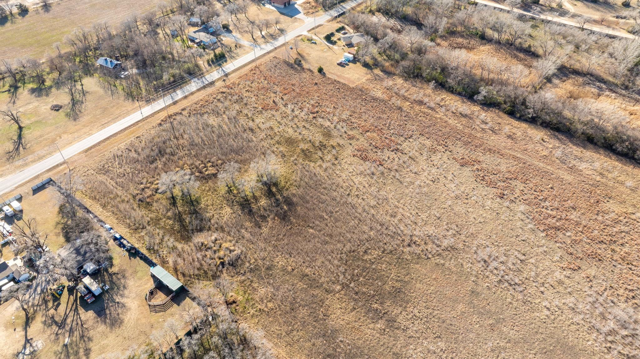 0000 N Ridge Rd Property Photo 12