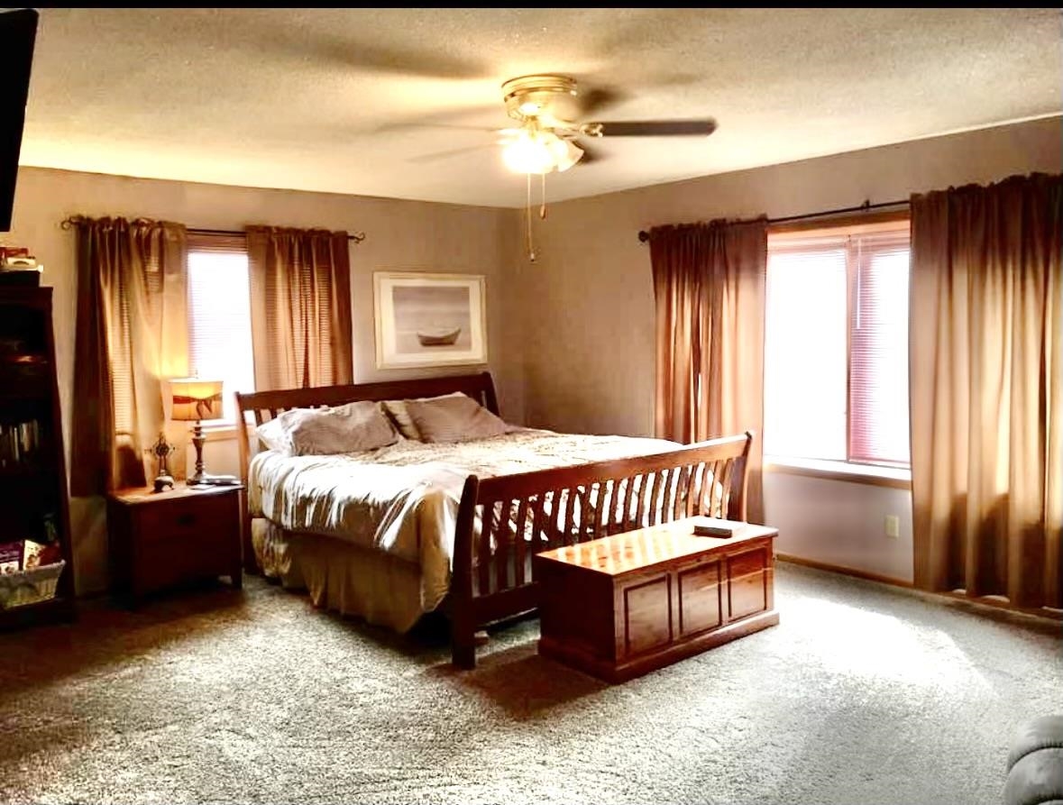 2 Crown Circle Property Photo 10