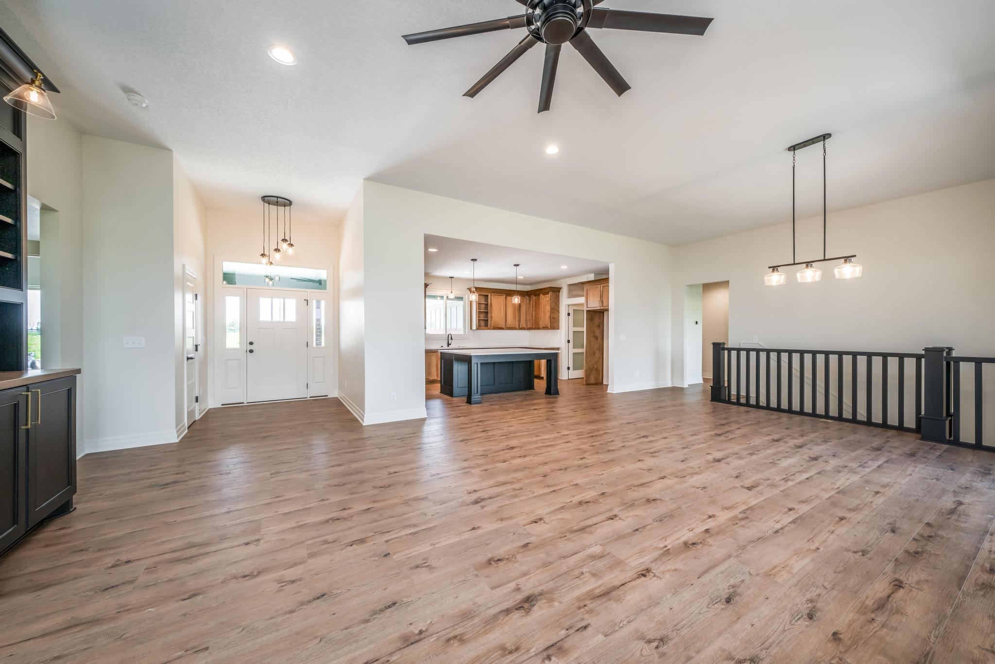 5101 Shoreside Ct Property Photo 8